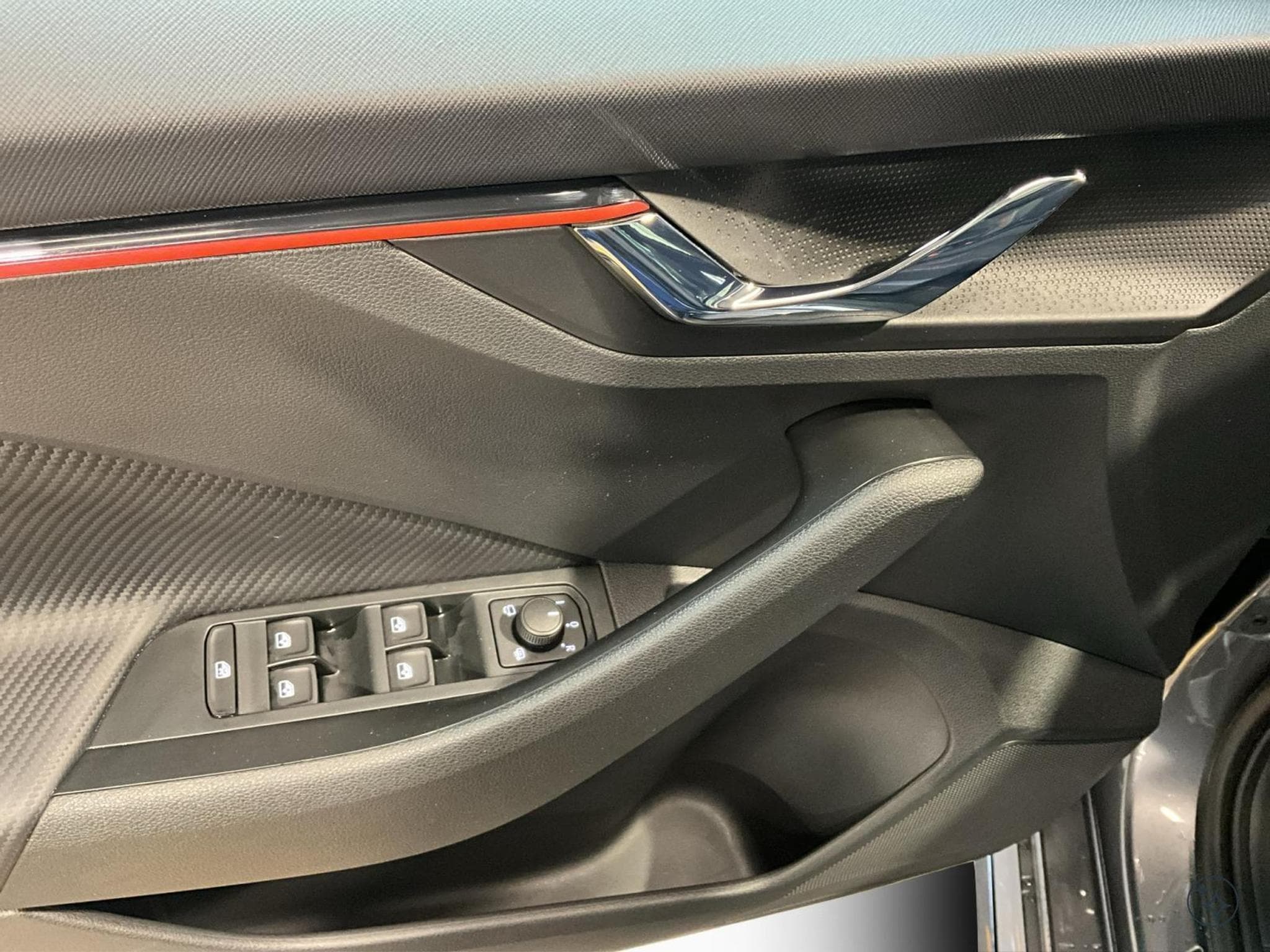 Skoda Kamiq Monte carlo (2025) - Photo 14