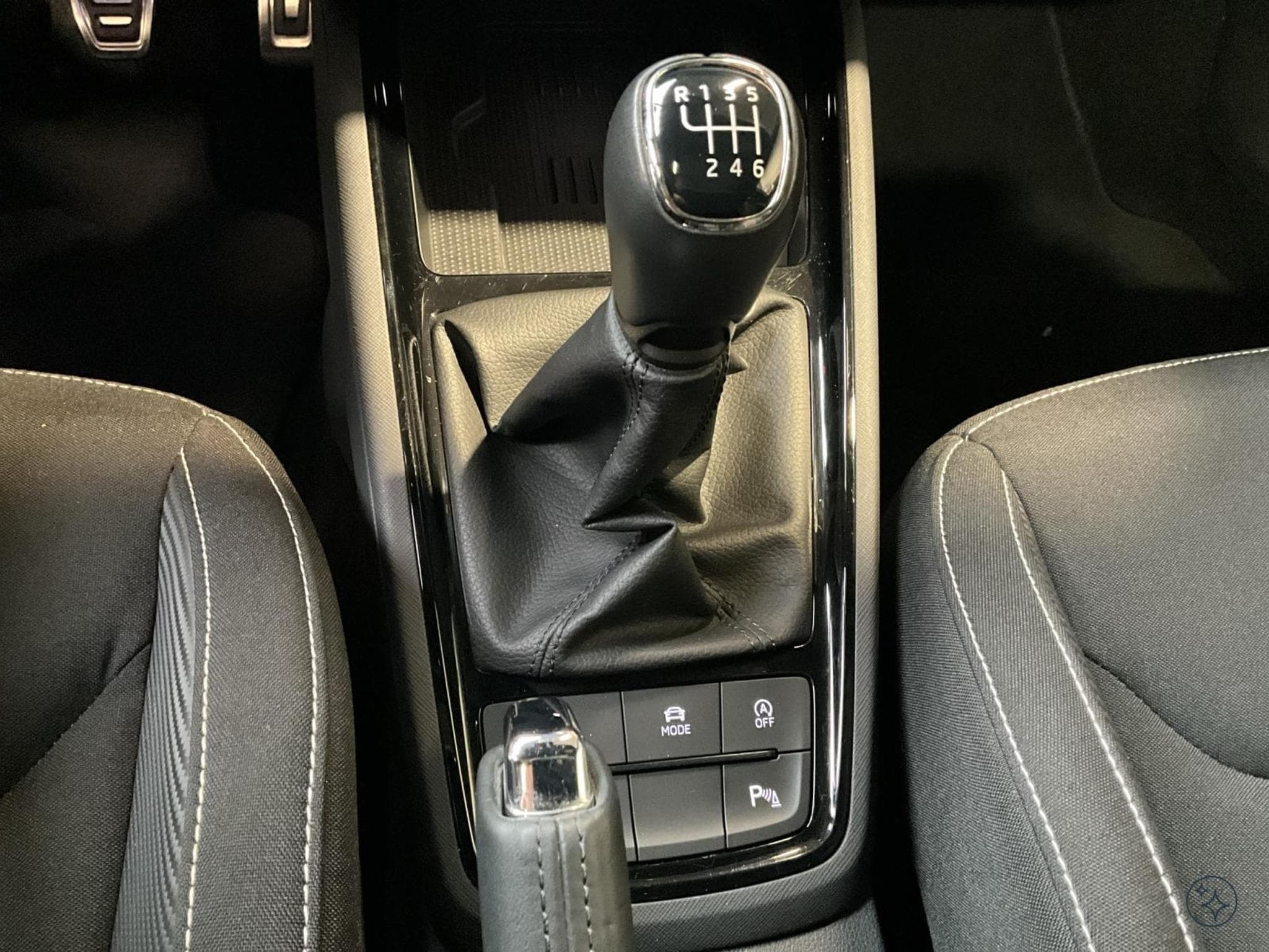 Skoda Kamiq Monte carlo (2025) - Photo 12