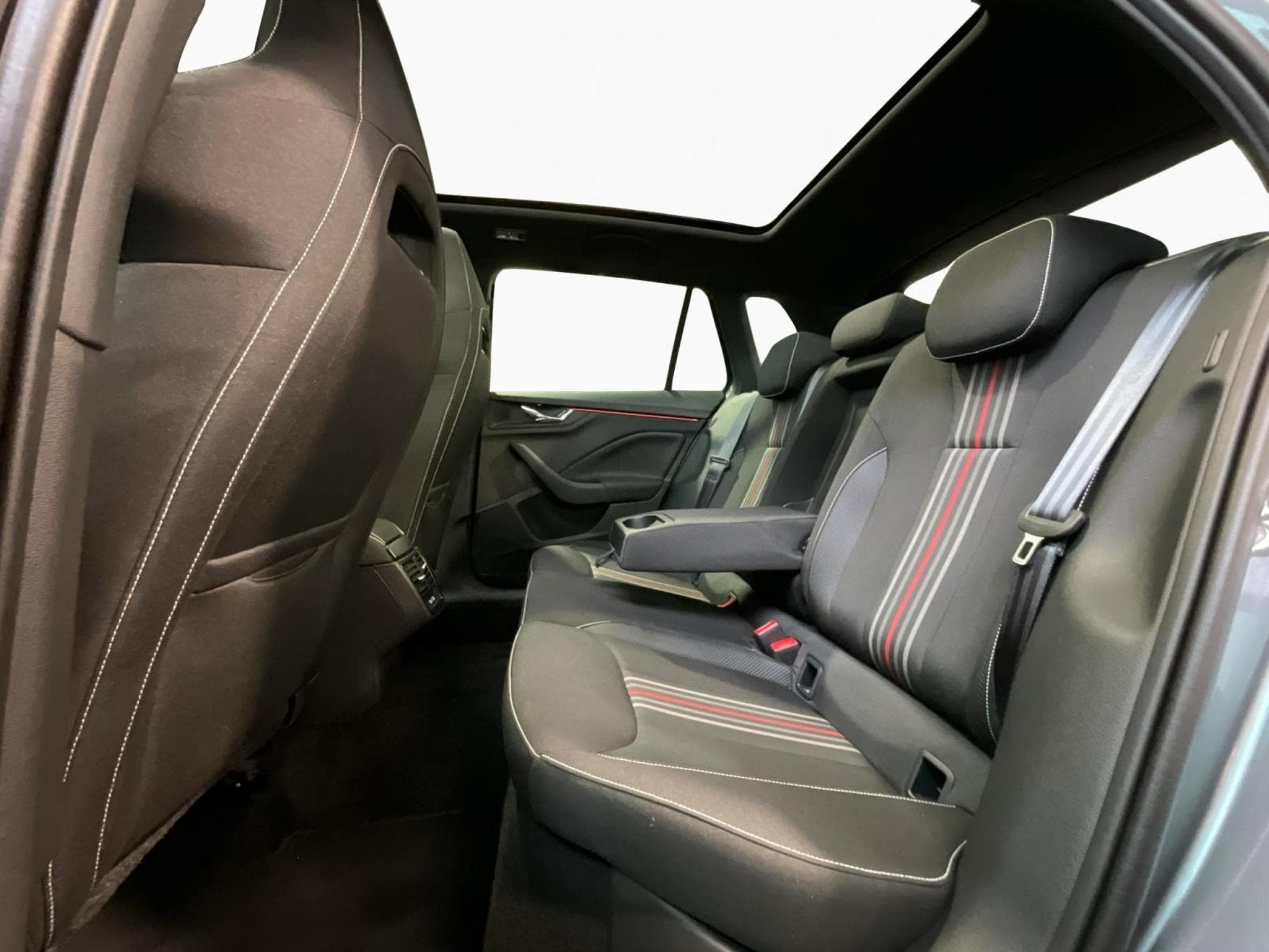 Skoda Kamiq Monte carlo (2025) - Photo 16