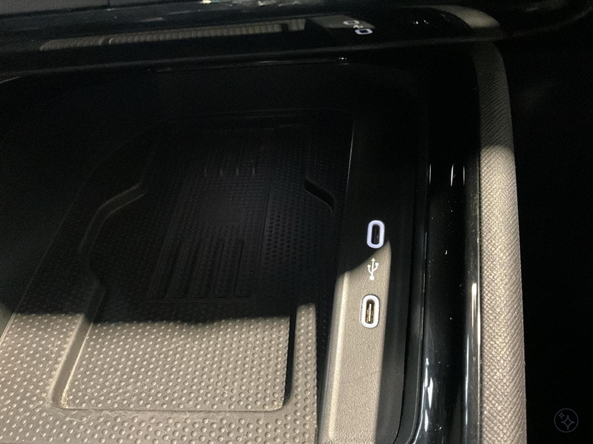 Skoda Kamiq Monte carlo (2025) - Photo 20