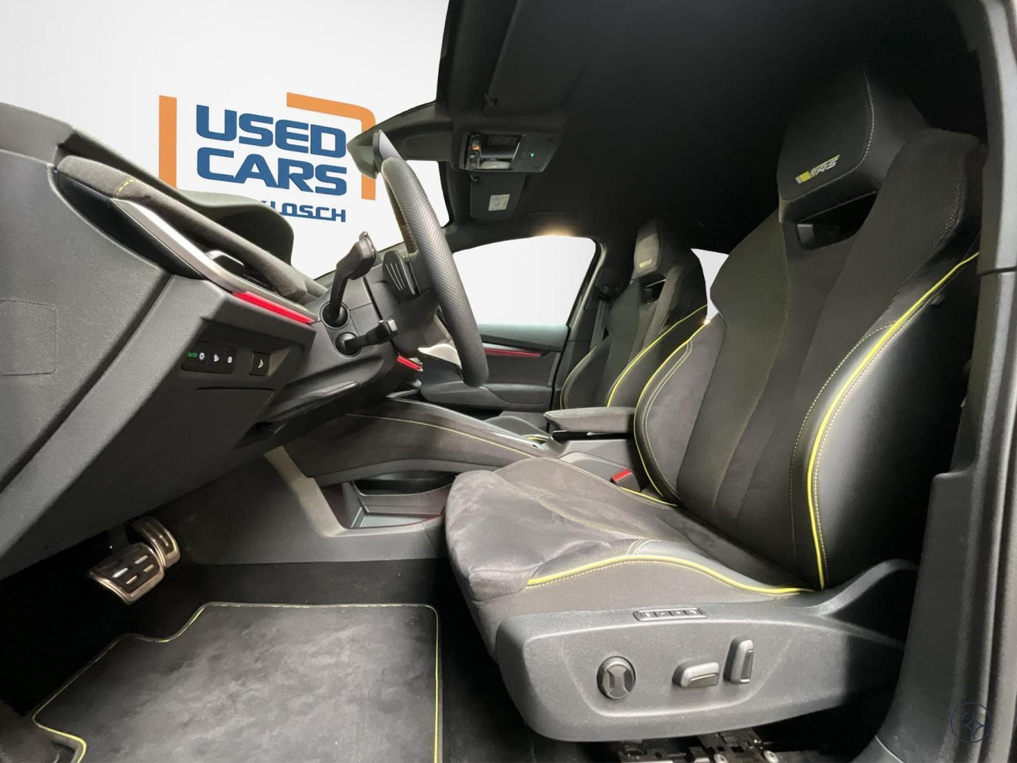 Skoda Elroq Rs+4x4++P.Transport+AHK+Led+Navi+DAB (2025) - Photo 9