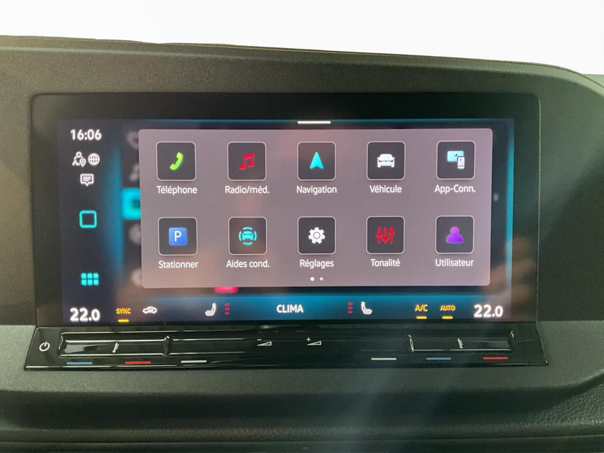 VW Caddy Life+DSG+P.Cool&Sound+7Sitze+Edition+AHK+LED (2025) - Photo 13