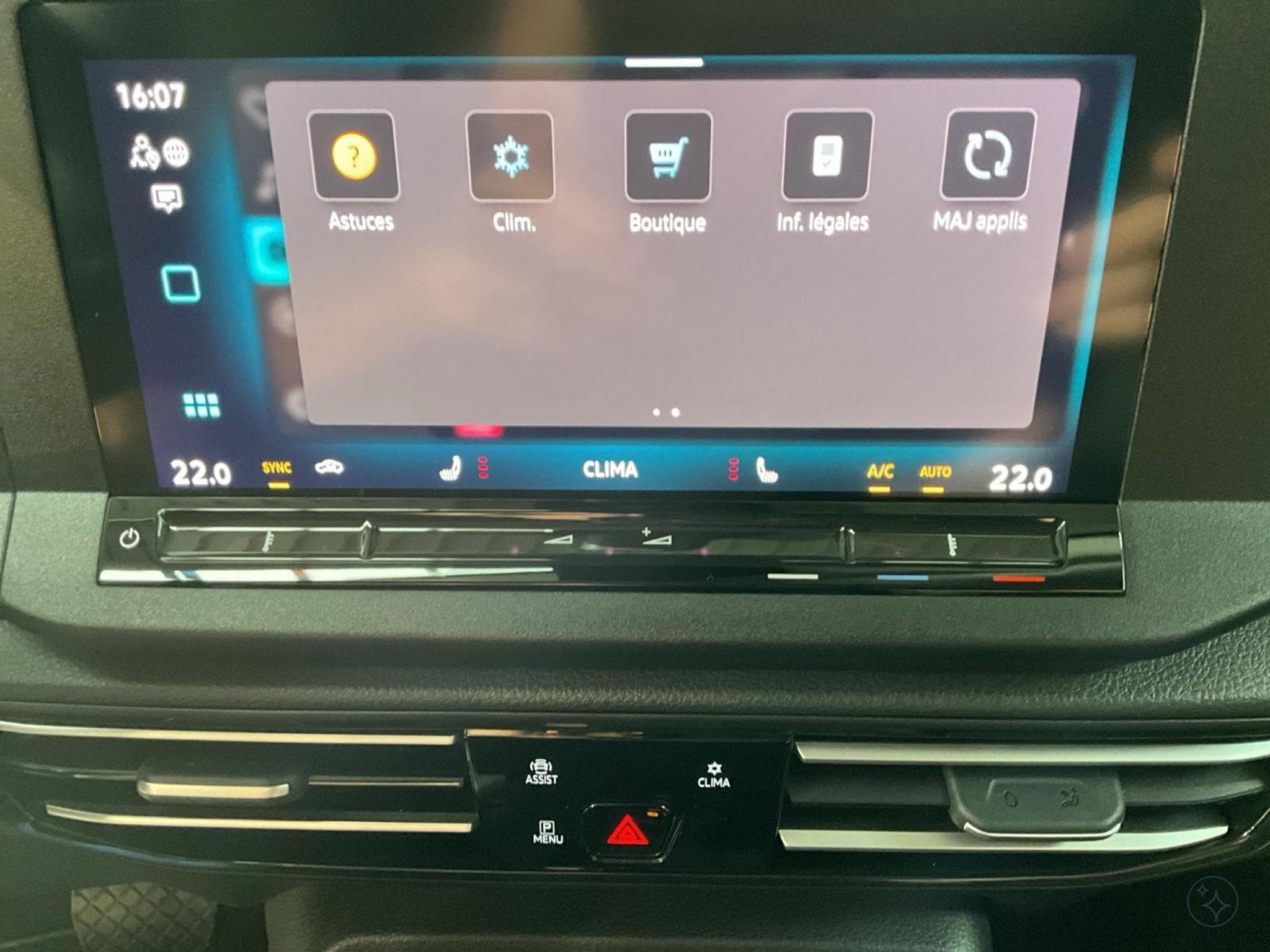 VW Caddy Life+DSG+P.Cool&Sound+7Sitze+Edition+AHK+LED (2025) - Photo 18
