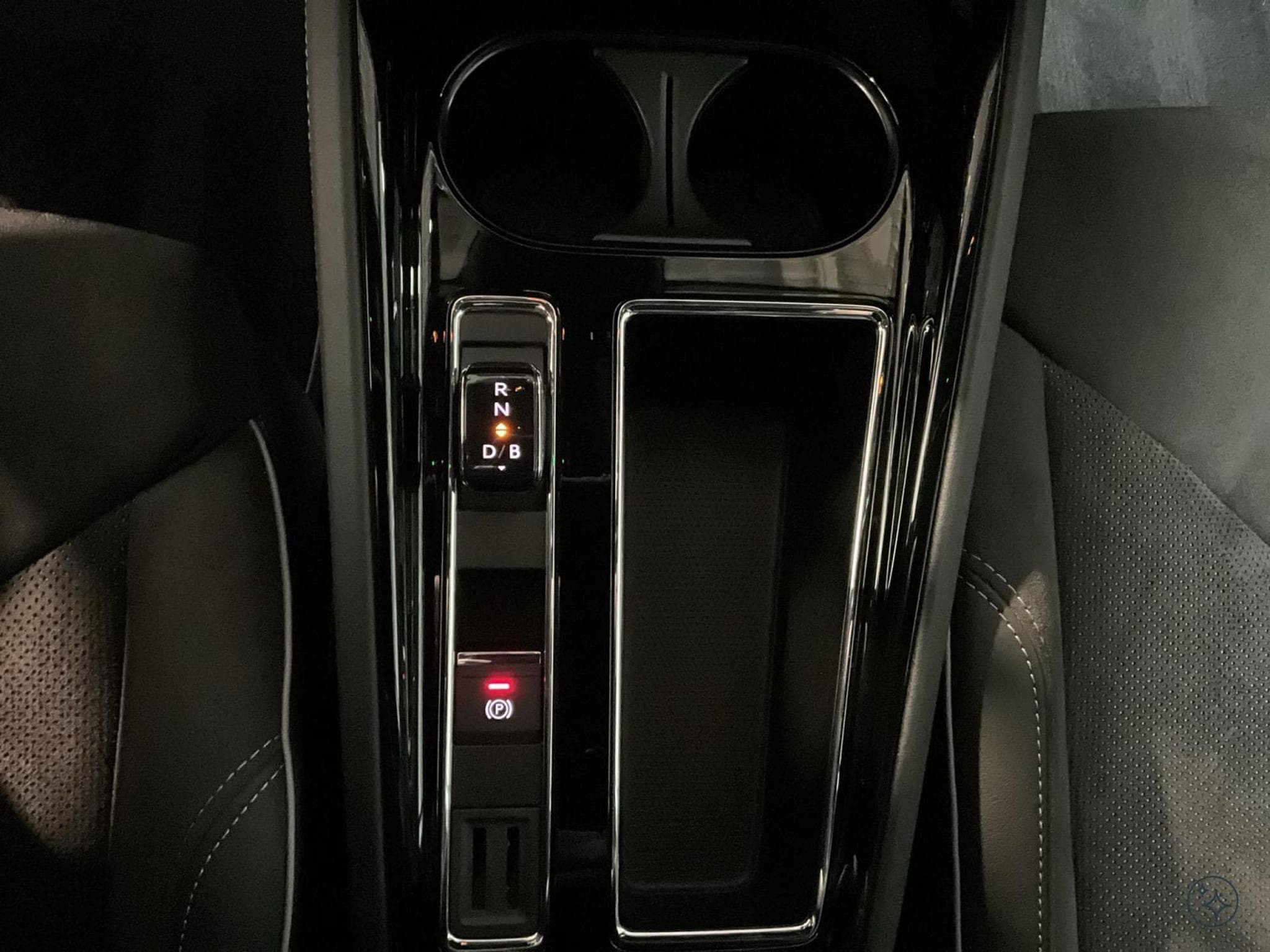 Skoda Enyaq 77kWh+iV80x+4x4+Transport+Assisted+Climate-Plus+Sportline+AH (2023) - Photo 13