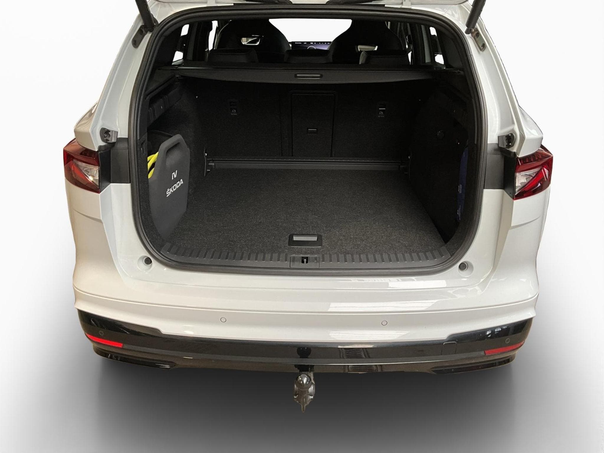 Skoda Enyaq 77kWh+iV80x+4x4+Transport+Assisted+Climate-Plus+Sportline+AH (2023) - Photo 17