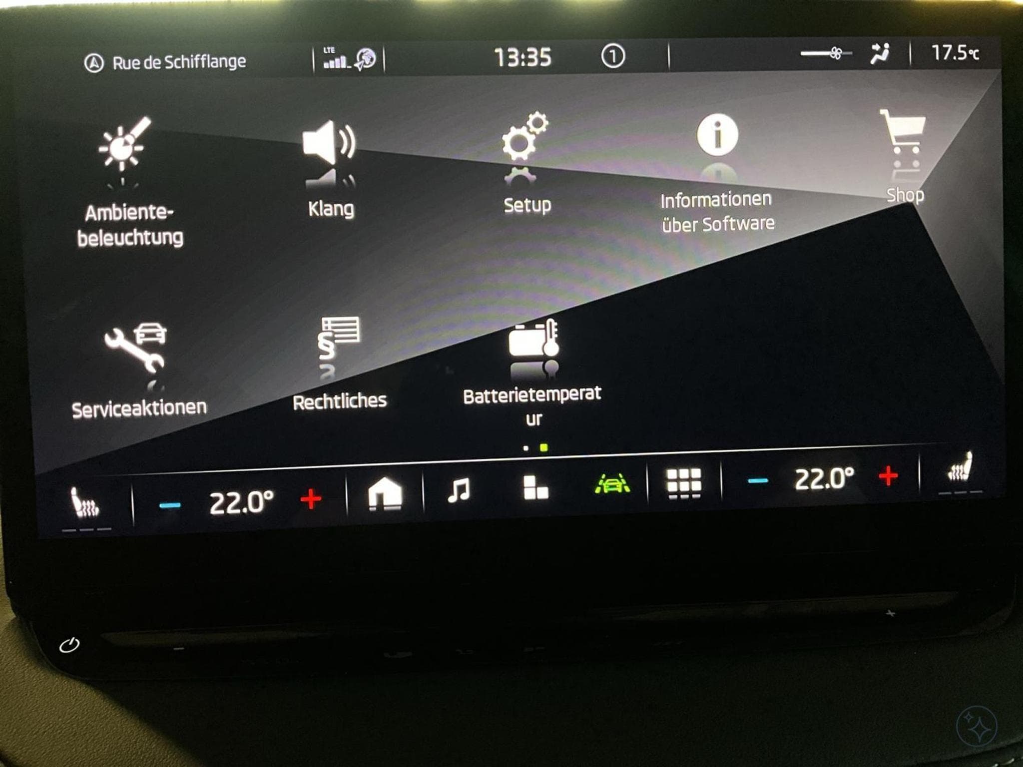 Skoda Enyaq 77kWh+iV80x+4x4+Transport+Assisted+Climate-Plus+Sportline+AH (2023) - Photo 21