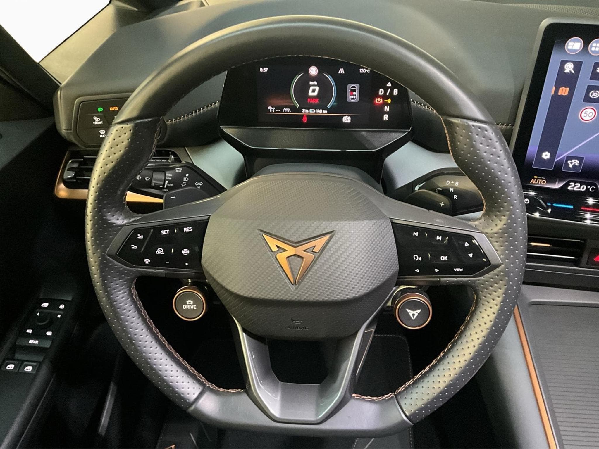 Cupra Born 79kWh+VZ+P.Tech-M+Skyline+P.AR-HUD+P.Pilot-M (2024) - Photo 10