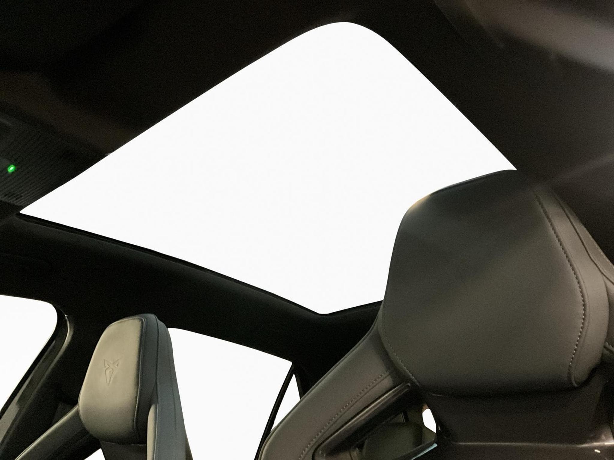 Cupra Born 79kWh+VZ+P.Tech-M+Skyline+P.AR-HUD+P.Pilot-M (2024) - Photo 15