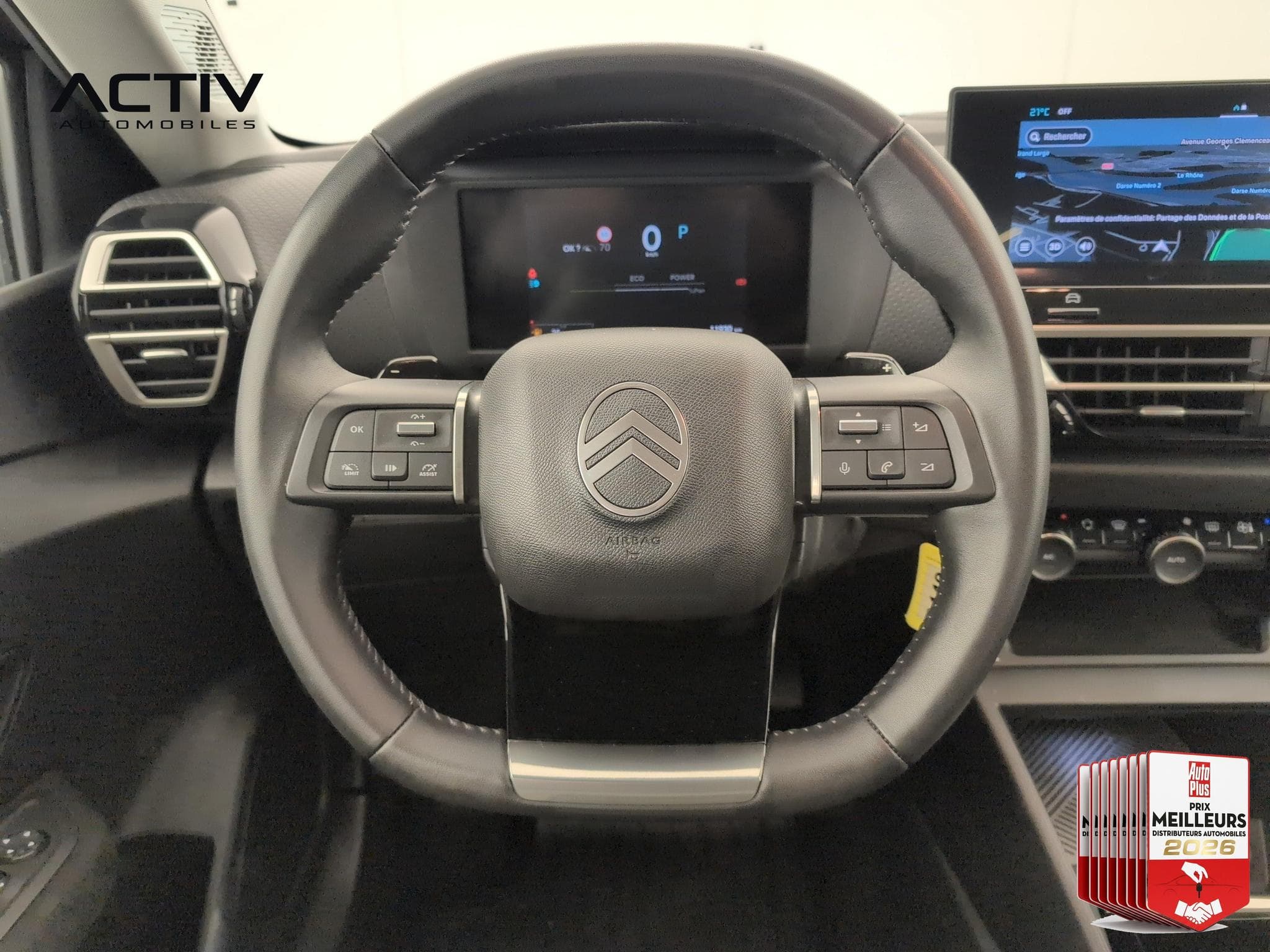 Citroën C4 Hybride 145 ch e-DCS6 Plus (2025) - Photo 14