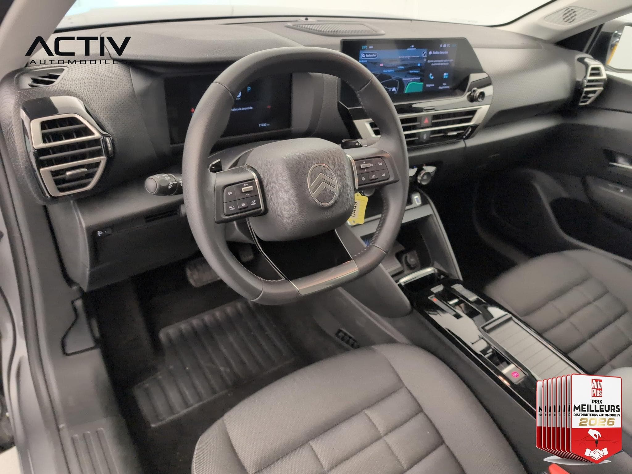 Citroën C4 Hybride 145 ch e-DCS6 Plus (2025) - Photo 15