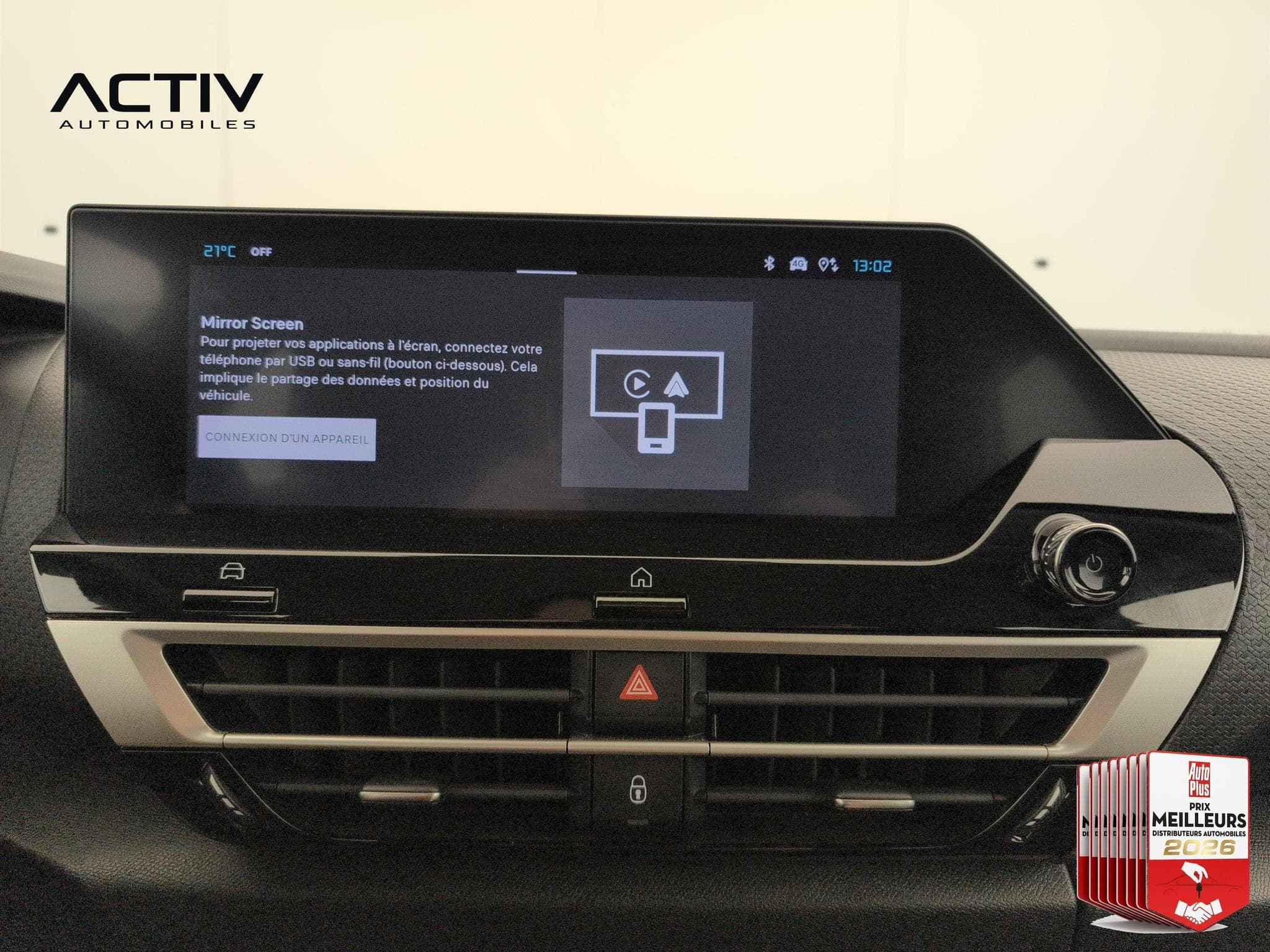 Citroën C4 Hybride 145 ch e-DCS6 Plus (2025) - Photo 18