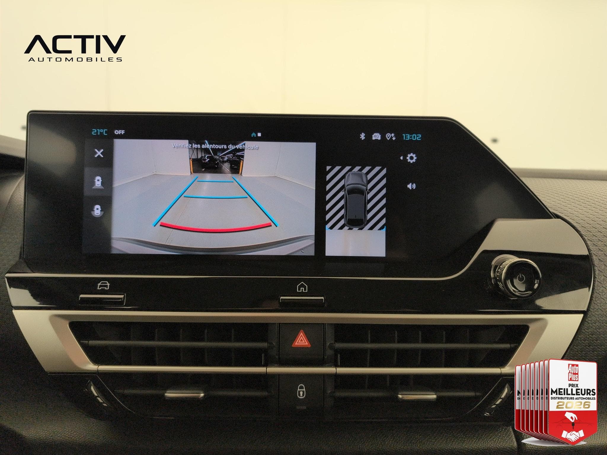 Citroën C4 Hybride 145 ch e-DCS6 Plus (2025) - Photo 17