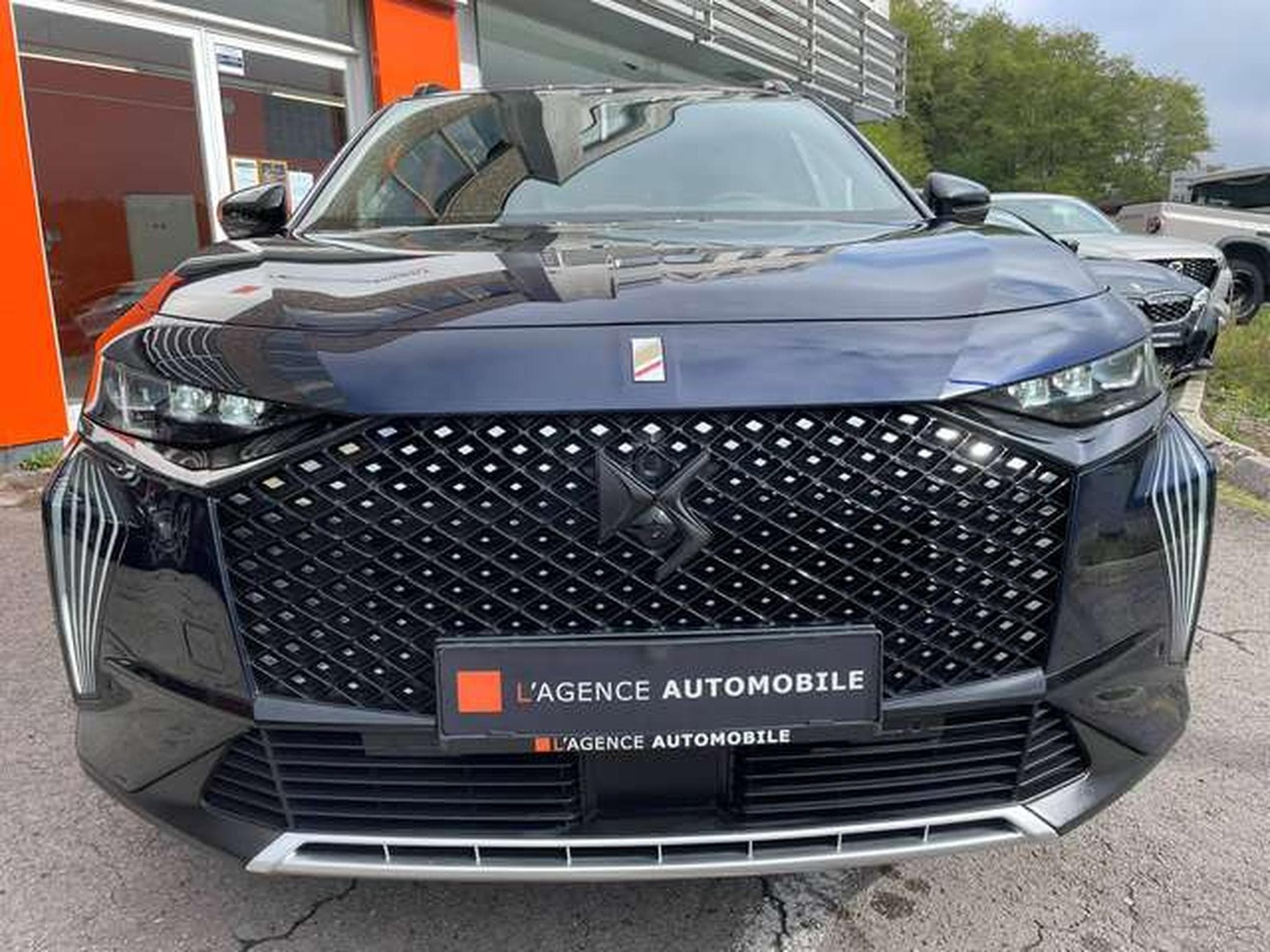 DS Automobiles DS7 E-TENSE 4x4 - 360 Ch HYBRID Plug in - JUSQU'A 36 MOIS DE GAR (2023) - Photo 3
