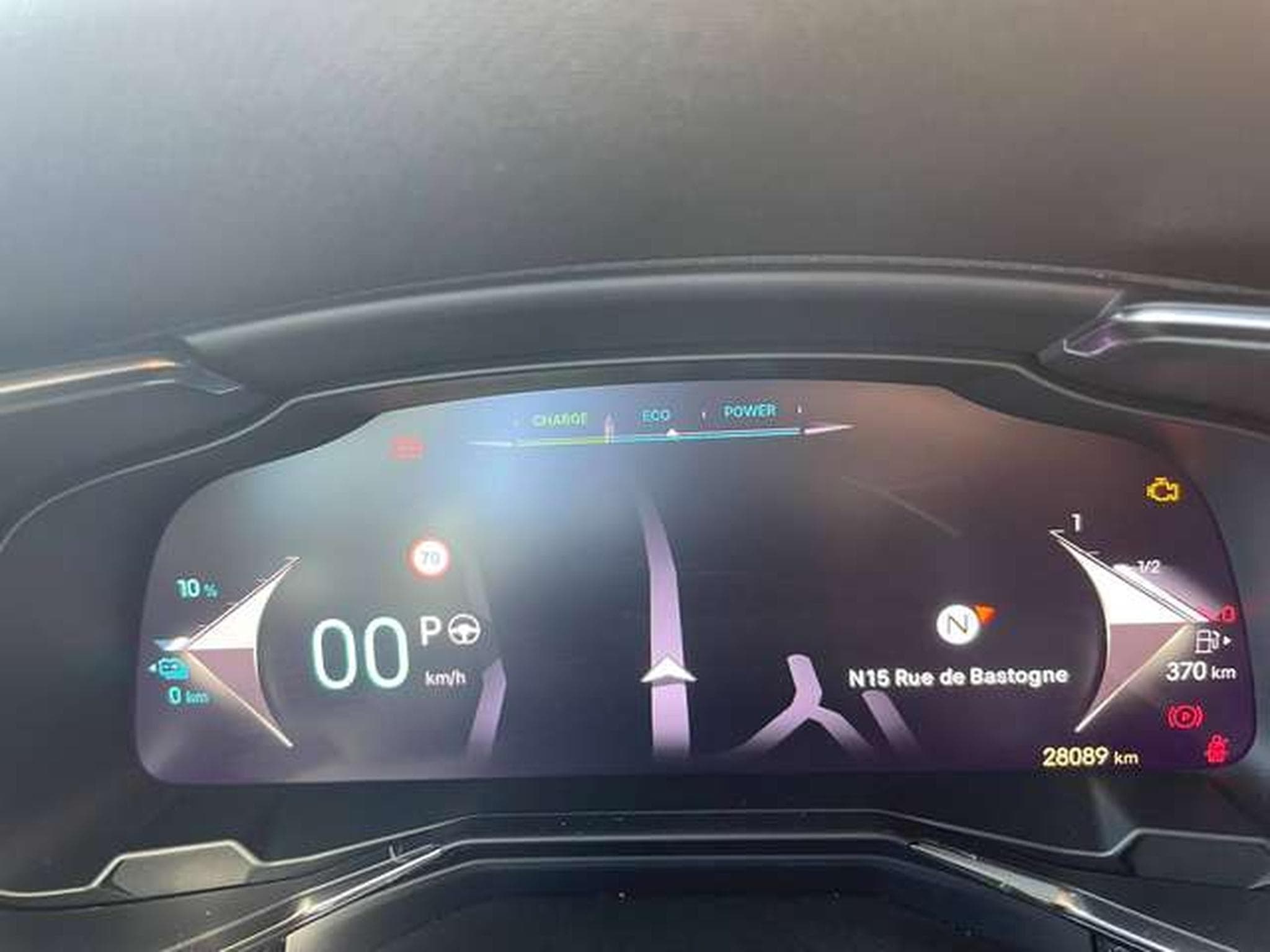 DS Automobiles DS7 E-TENSE 4x4 - 360 Ch HYBRID Plug in - JUSQU'A 36 MOIS DE GAR (2023) - Photo 17
