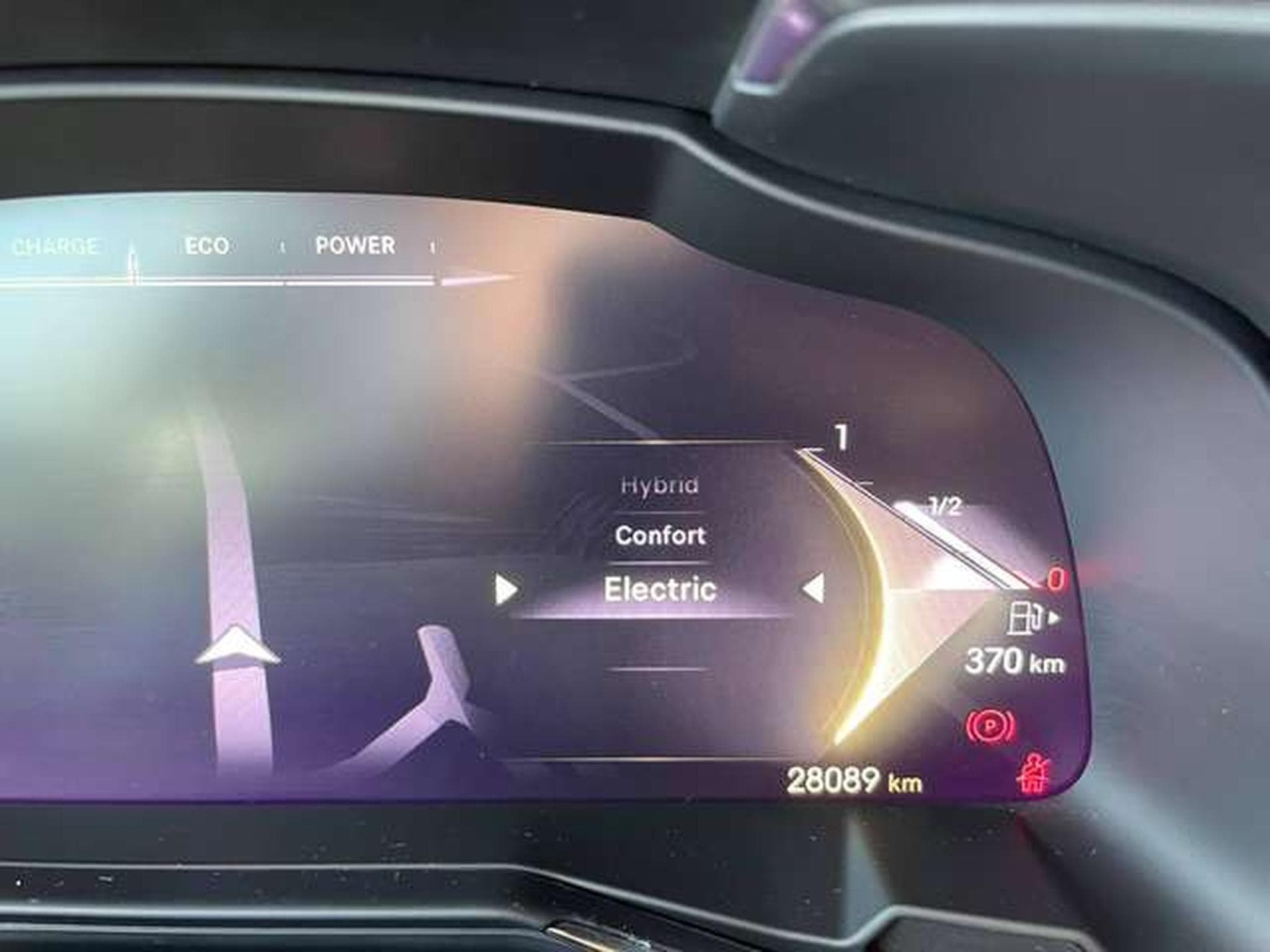 DS Automobiles DS7 E-TENSE 4x4 - 360 Ch HYBRID Plug in - JUSQU'A 36 MOIS DE GAR (2023) - Photo 22