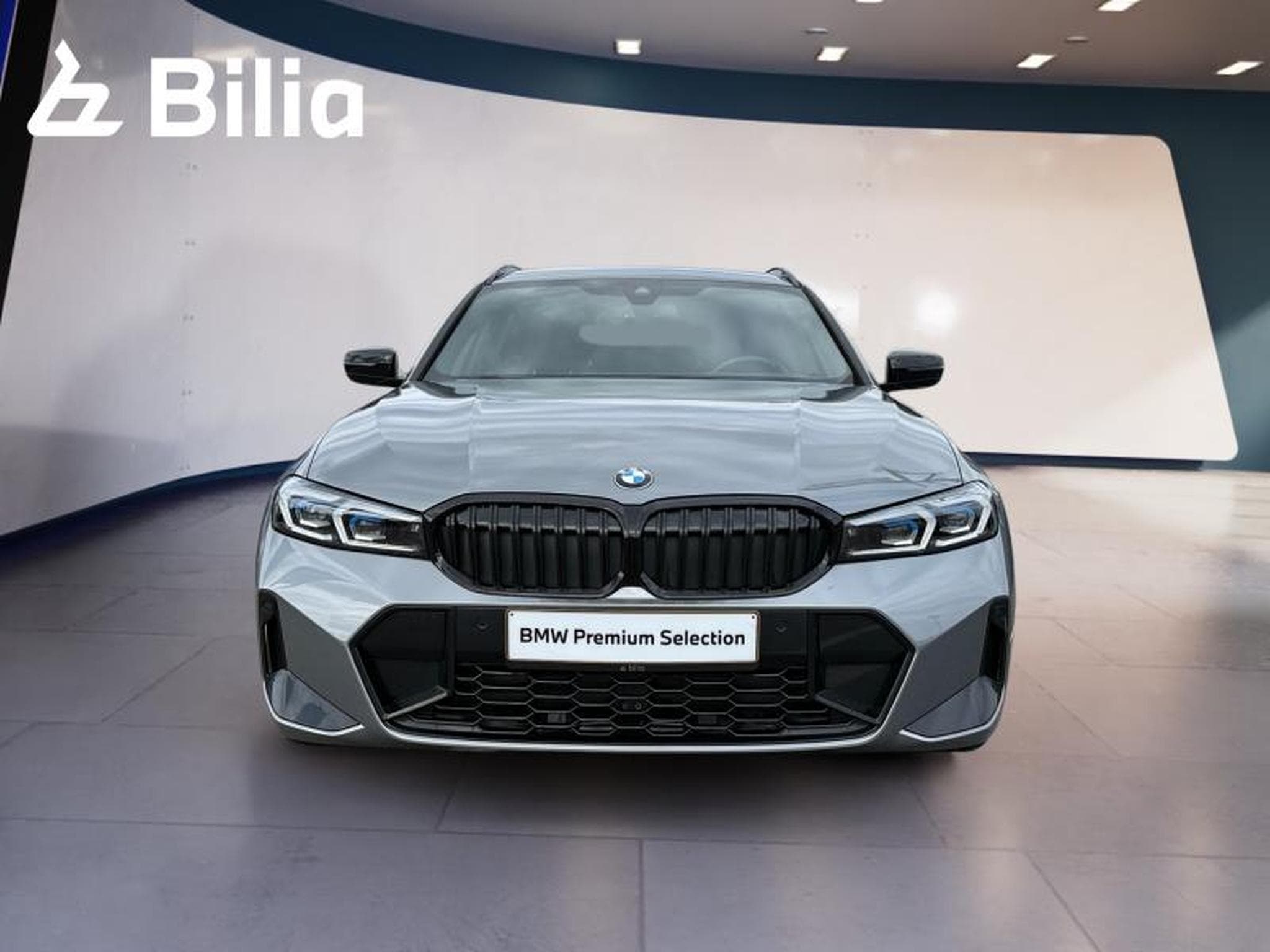BMW 318 318i Touring Kit M Sport (2024) - Photo 2