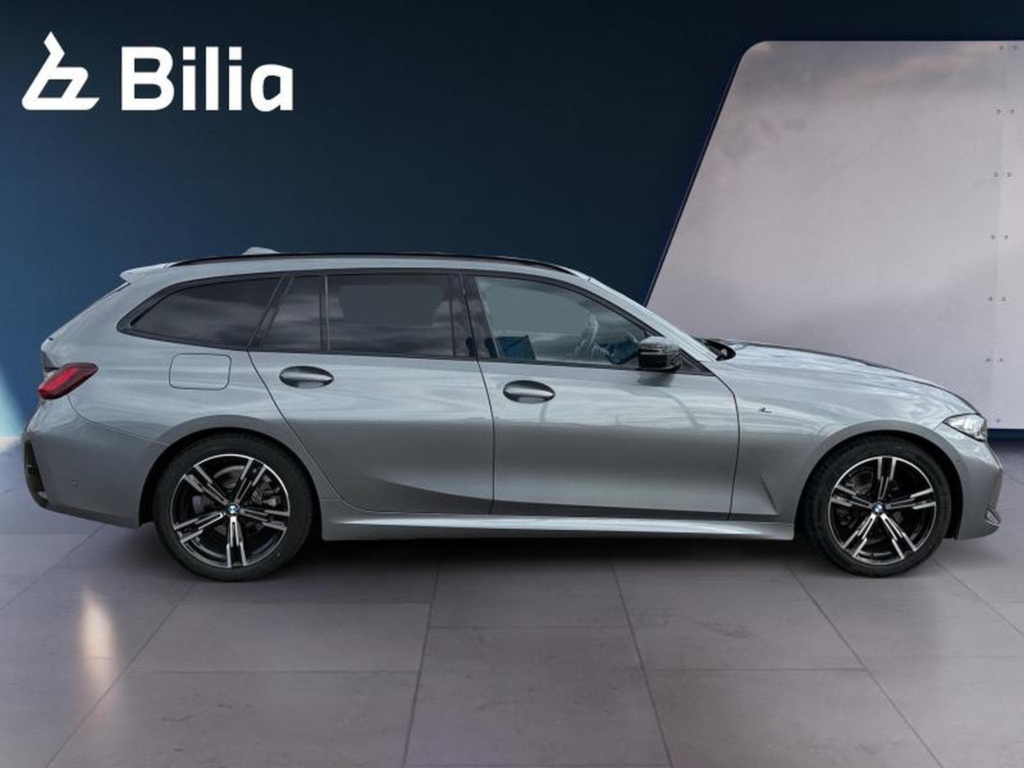BMW 318 318i Touring Kit M Sport (2024) - Photo 3