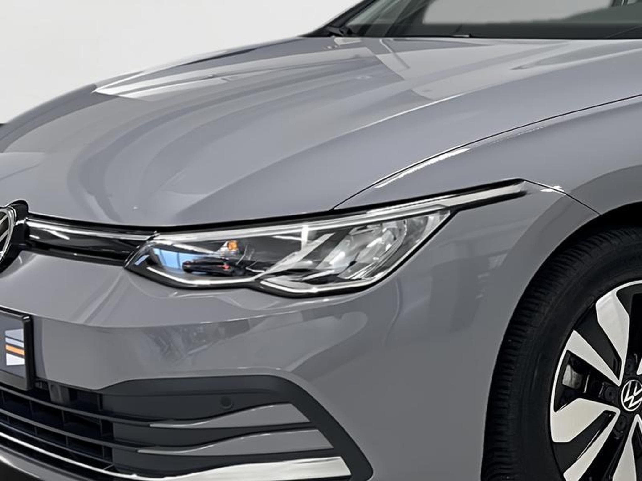 VW Golf Life Move (2024) - Photo 3