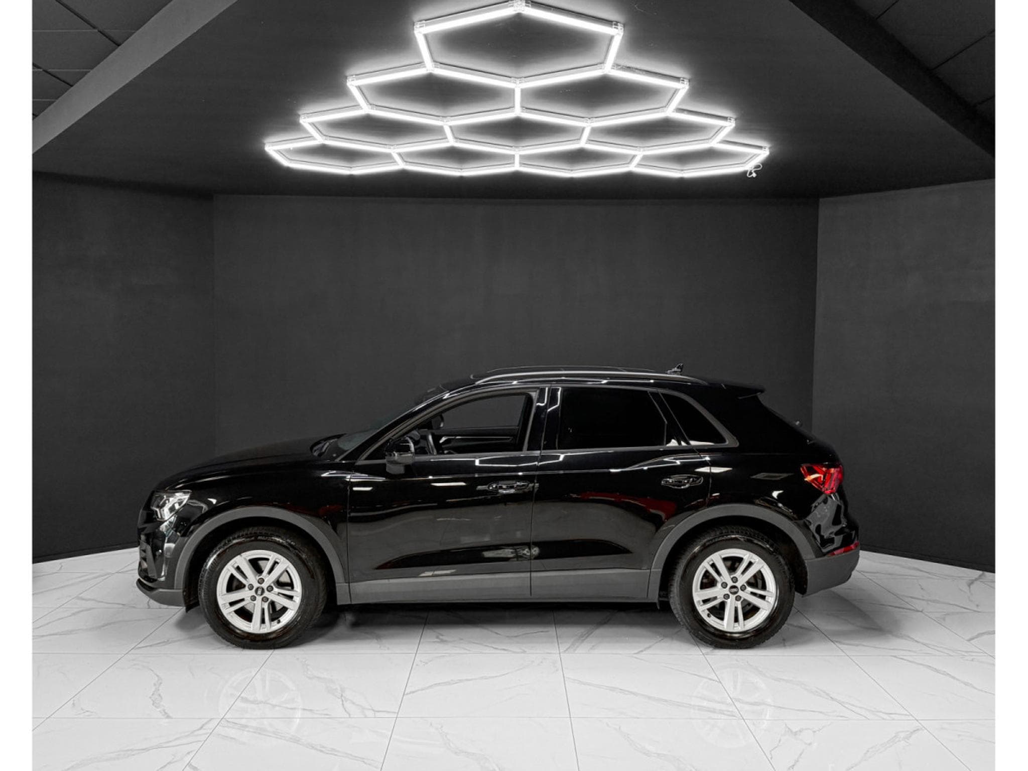 Audi Q3 35 TFSI / B&O / PANO / ACC / CAMERA (2021) - Foto 2