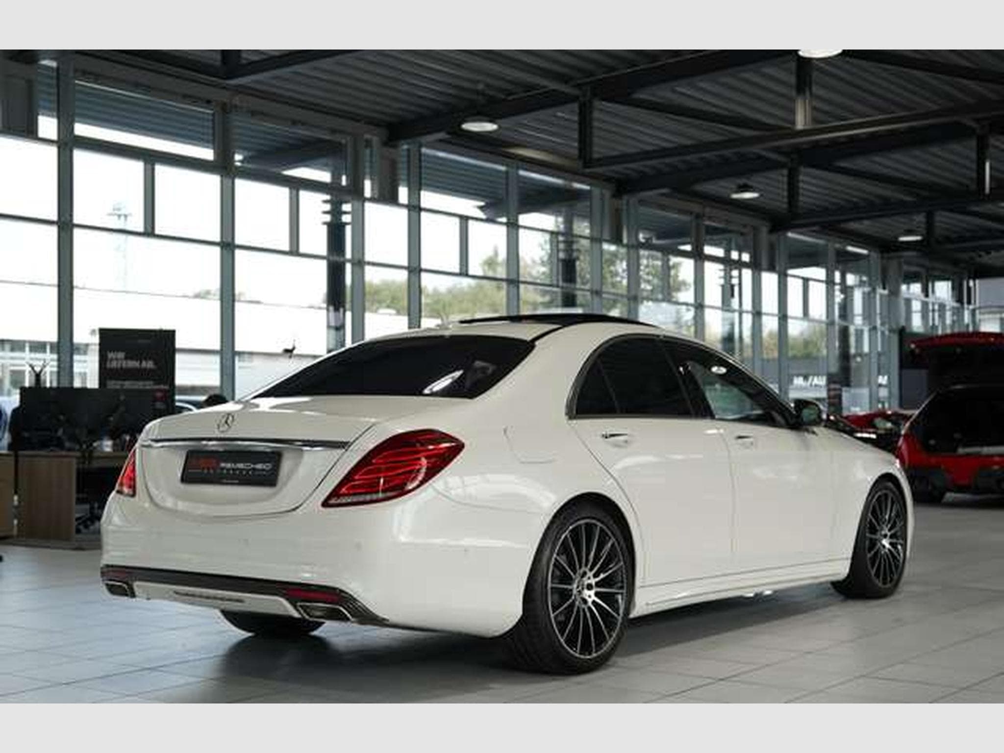 Mercedes S 500 Limousine AMG Line *Pano*H-UP*BURM (2017) - Photo 6