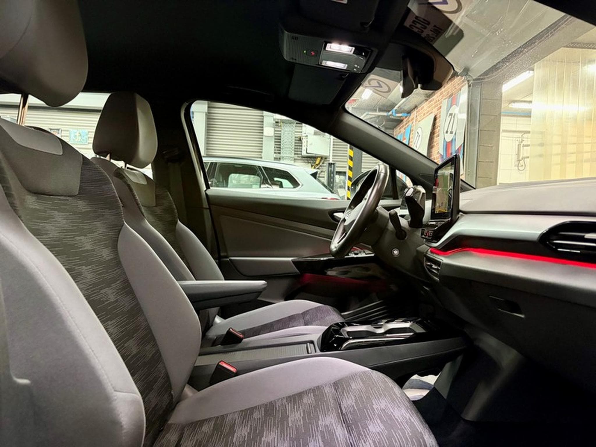 VW ID.5 ID.5 204cv 85KW/h PRO Navig/SiègCh/ClimaA/LED/ACC (2023) - Photo 8