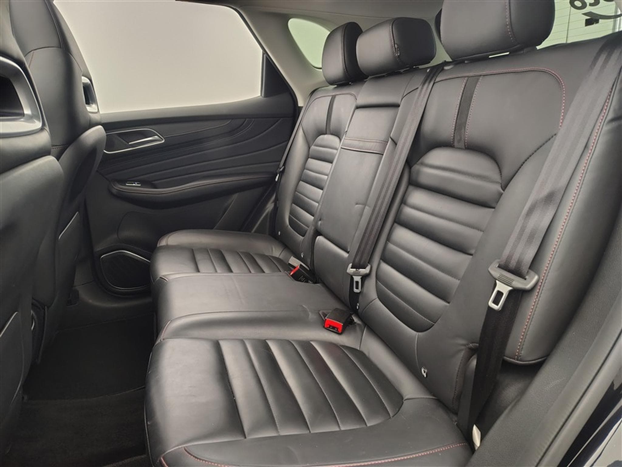 MG HS 1.5 T-GDi 160cv BVA Luxury NAVI / FULL LED / CUIR / PANO (2024) - Foto 13