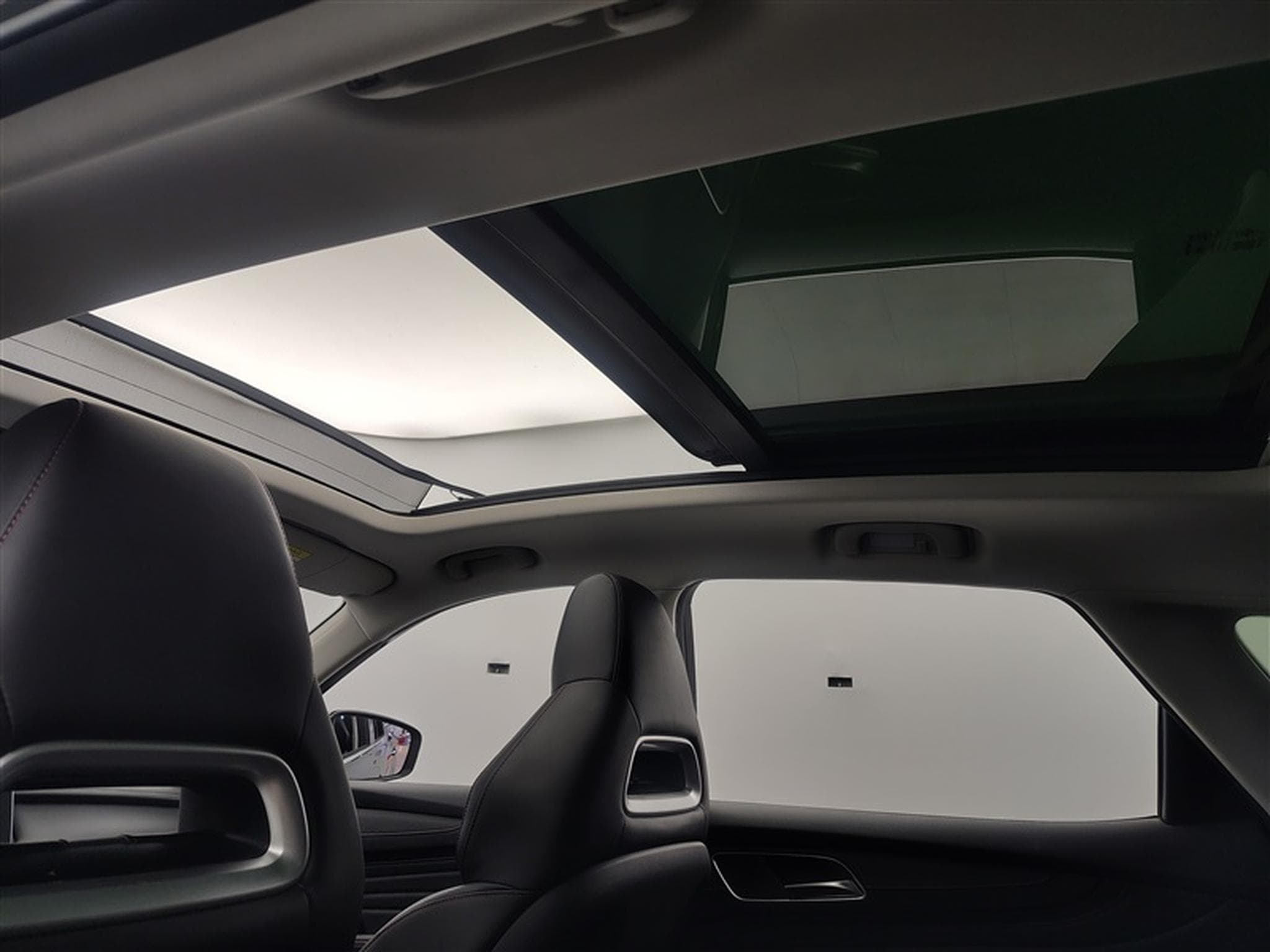 MG HS 1.5 T-GDi 160cv BVA Luxury NAVI / FULL LED / CUIR / PANO (2024) - Foto 19