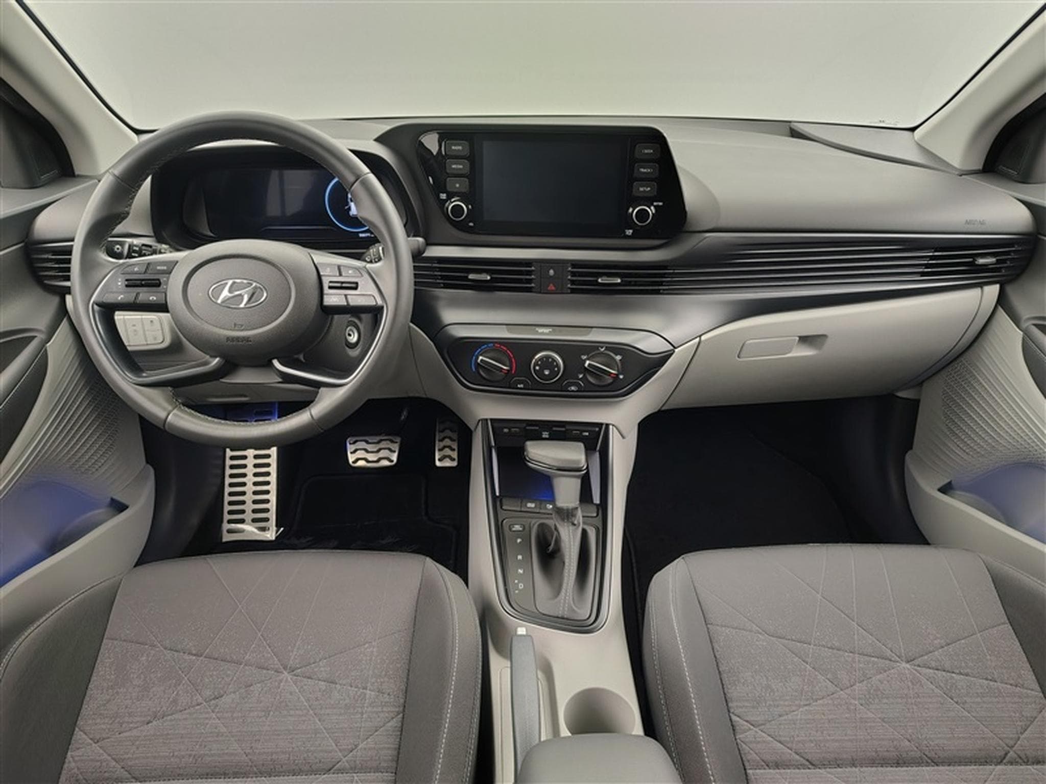 Hyundai Bayon 1.0 T-GDi MHEV DCT-7 100Cv Intuitive CARPLAY / CLIM (2023) - Photo 8