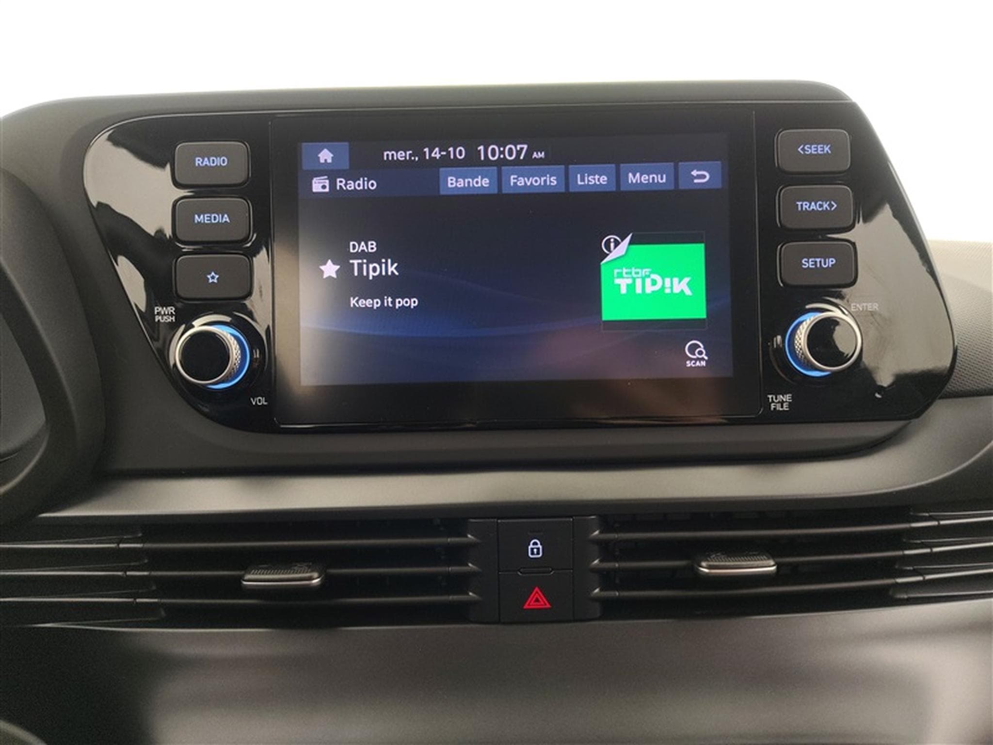 Hyundai Bayon 1.0 T-GDi MHEV DCT-7 100Cv Intuitive CARPLAY / CLIM (2023) - Photo 11