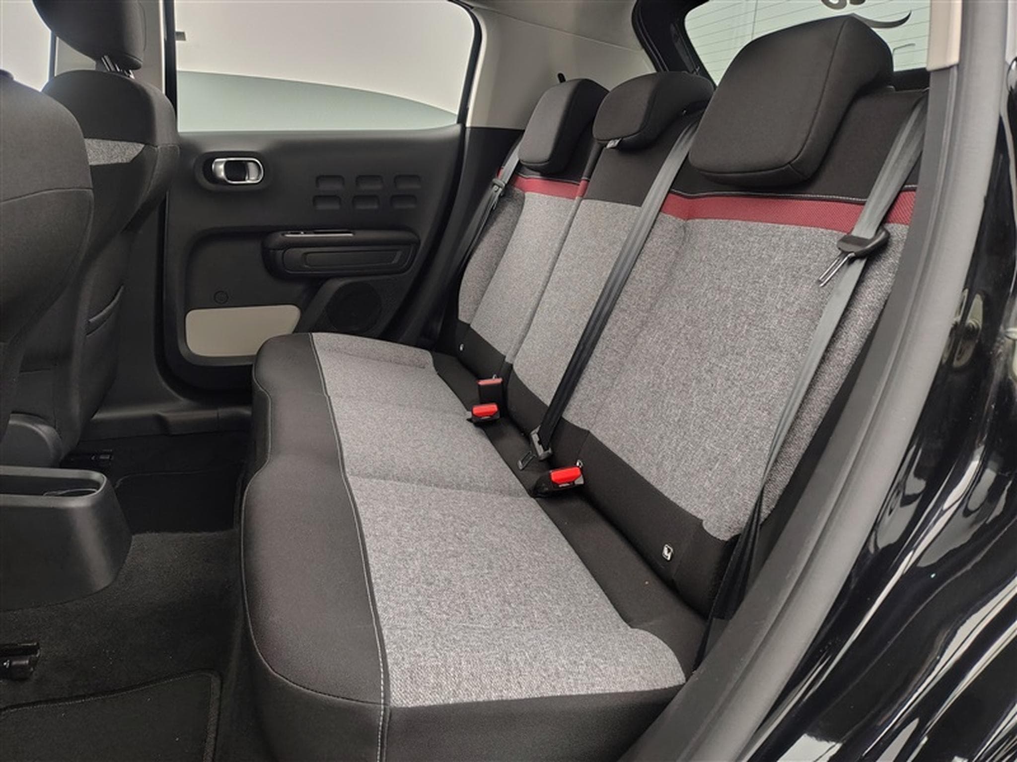 Citroen C3 1.2i C3 C-SERIES Clim / CarPlay / Ja 16" / PDC (2021) - Foto 13