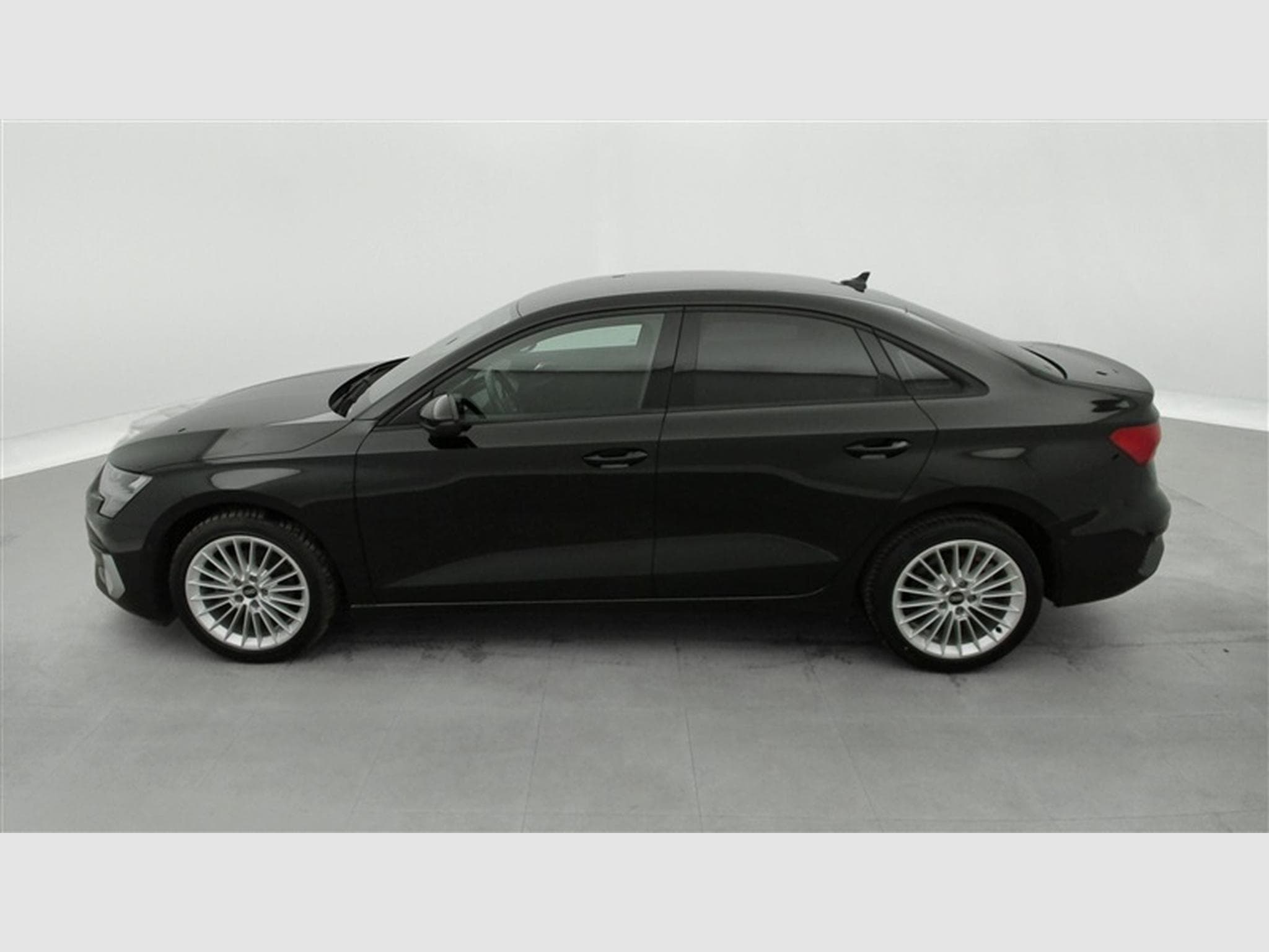 Audi A3 30 TFSI S-Tronic Advanced (2022) - Foto 3