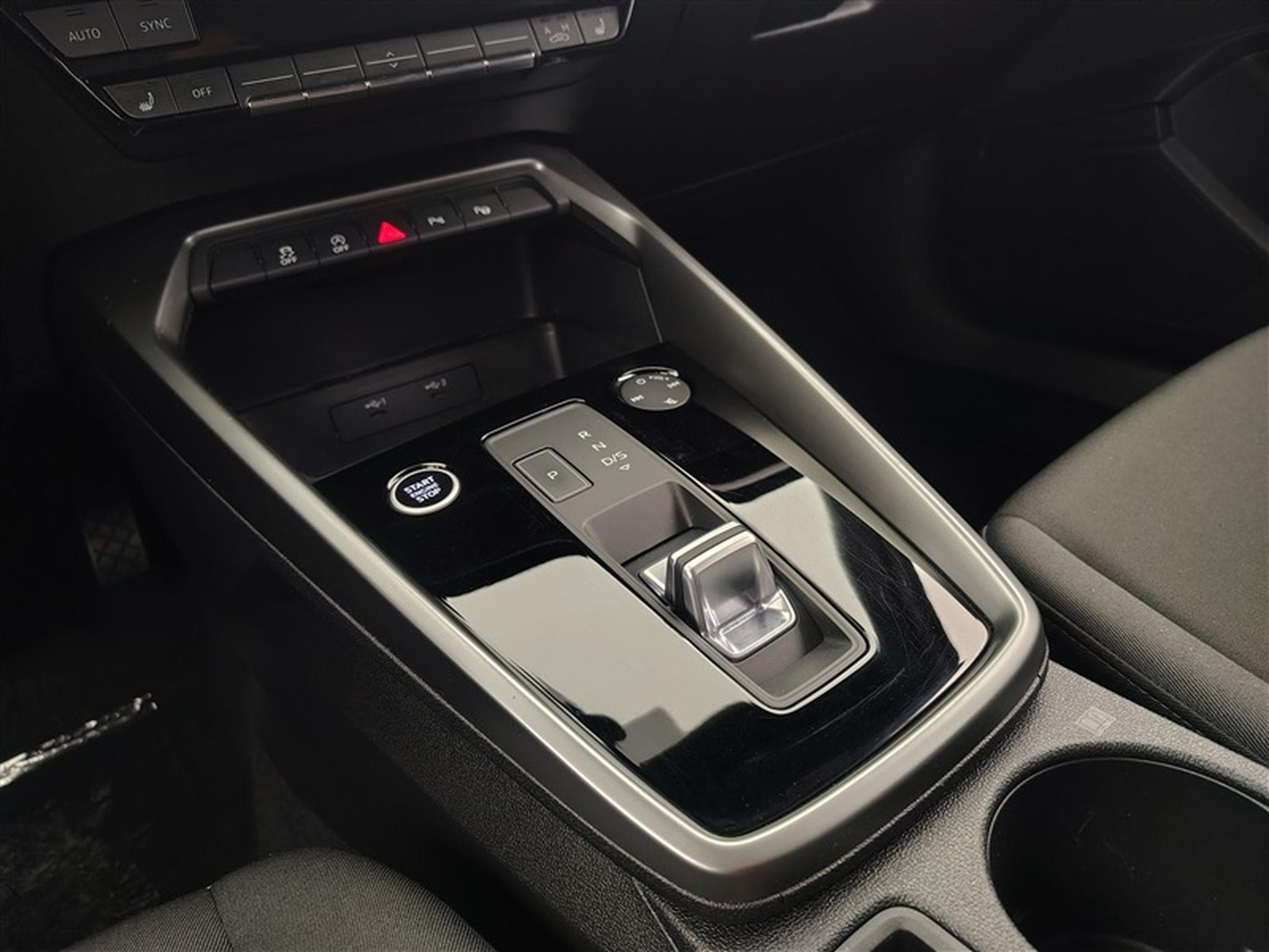 Audi A3 30 TFSI S-Tronic Advanced (2022) - Foto 12