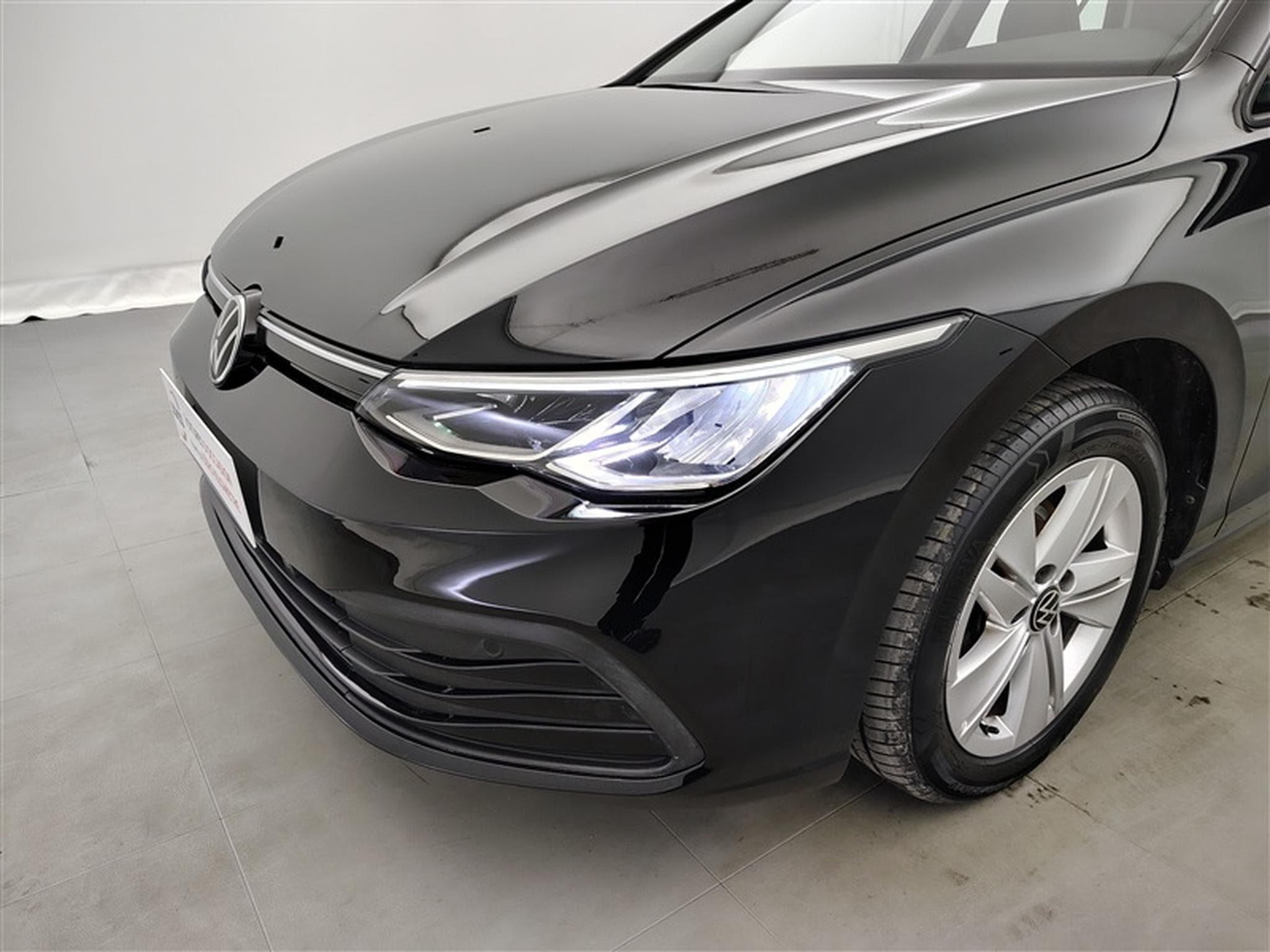 VW Golf 1.0 TSI Life Business FULL LED/JA16/PDC (2022) - Foto 15