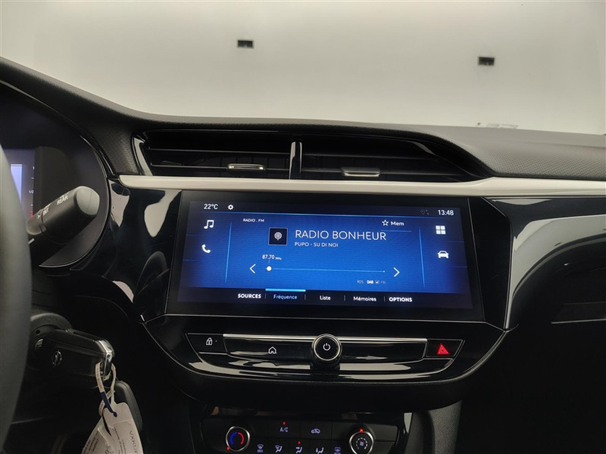 Opel Corsa 1.2 Turbo GS Line AT8 CARPLAY / FULL LED / S-CUIR (2025) - Foto 11