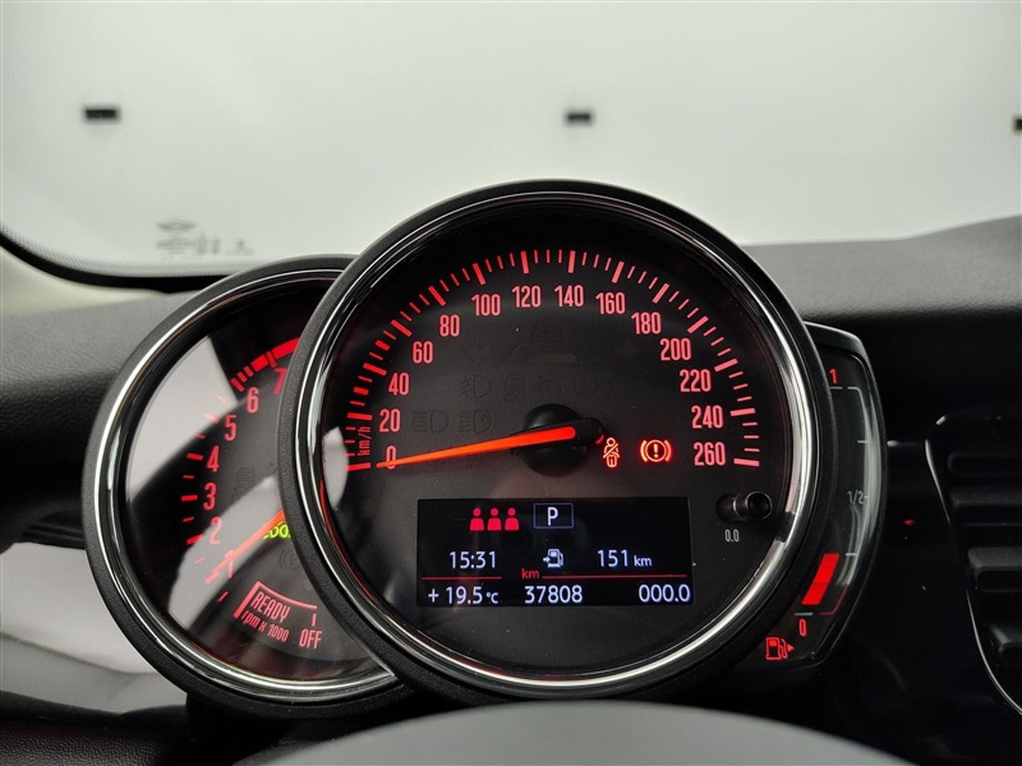 MINI Cooper 1.5A Camden DCT  Navi / Led / PDC (2023) - Foto 10