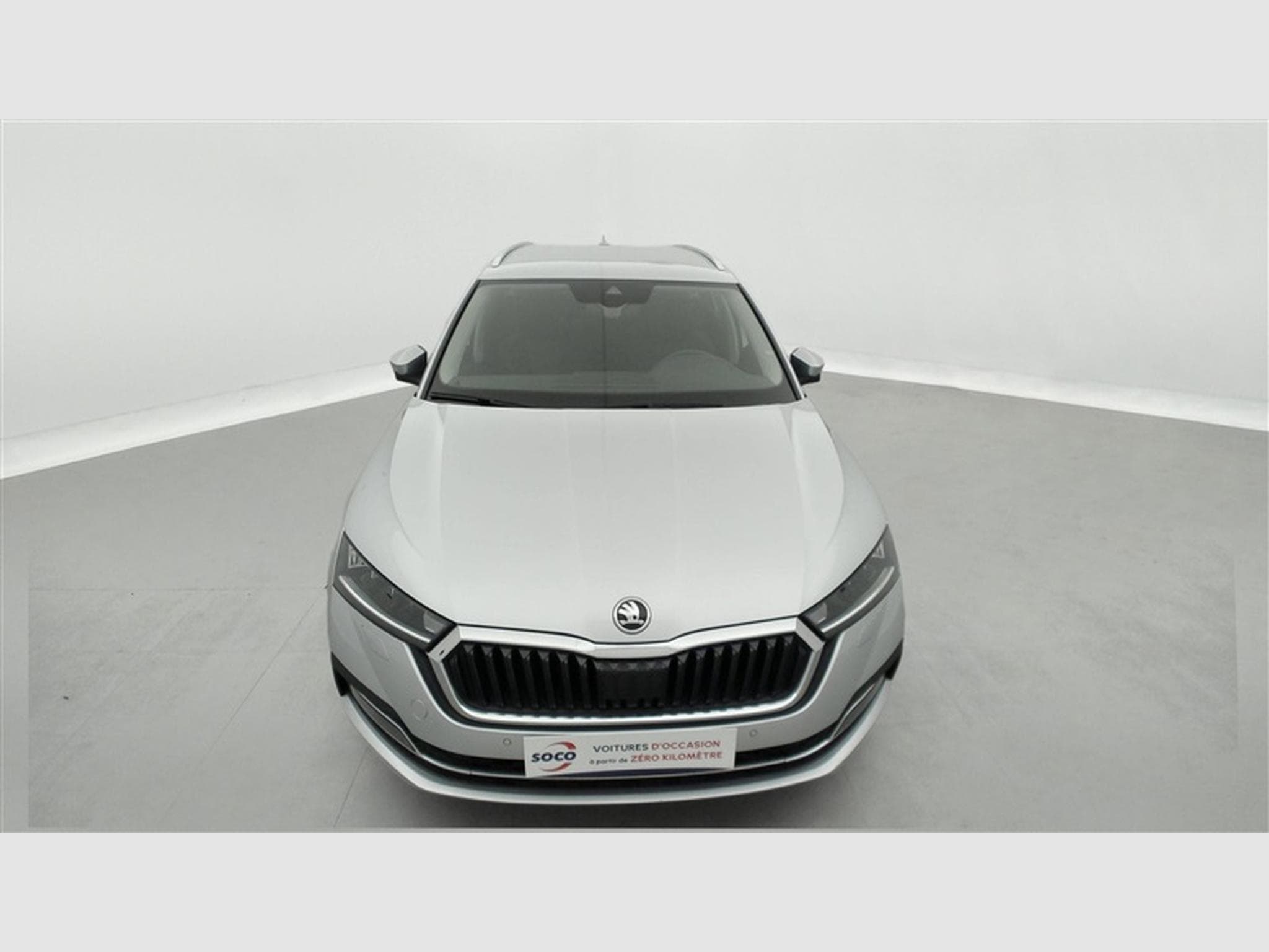 Skoda Octavia SW 1.0 TSI Clever NAVI/FULL LED/JA16/PDC (2023) - Photo 4