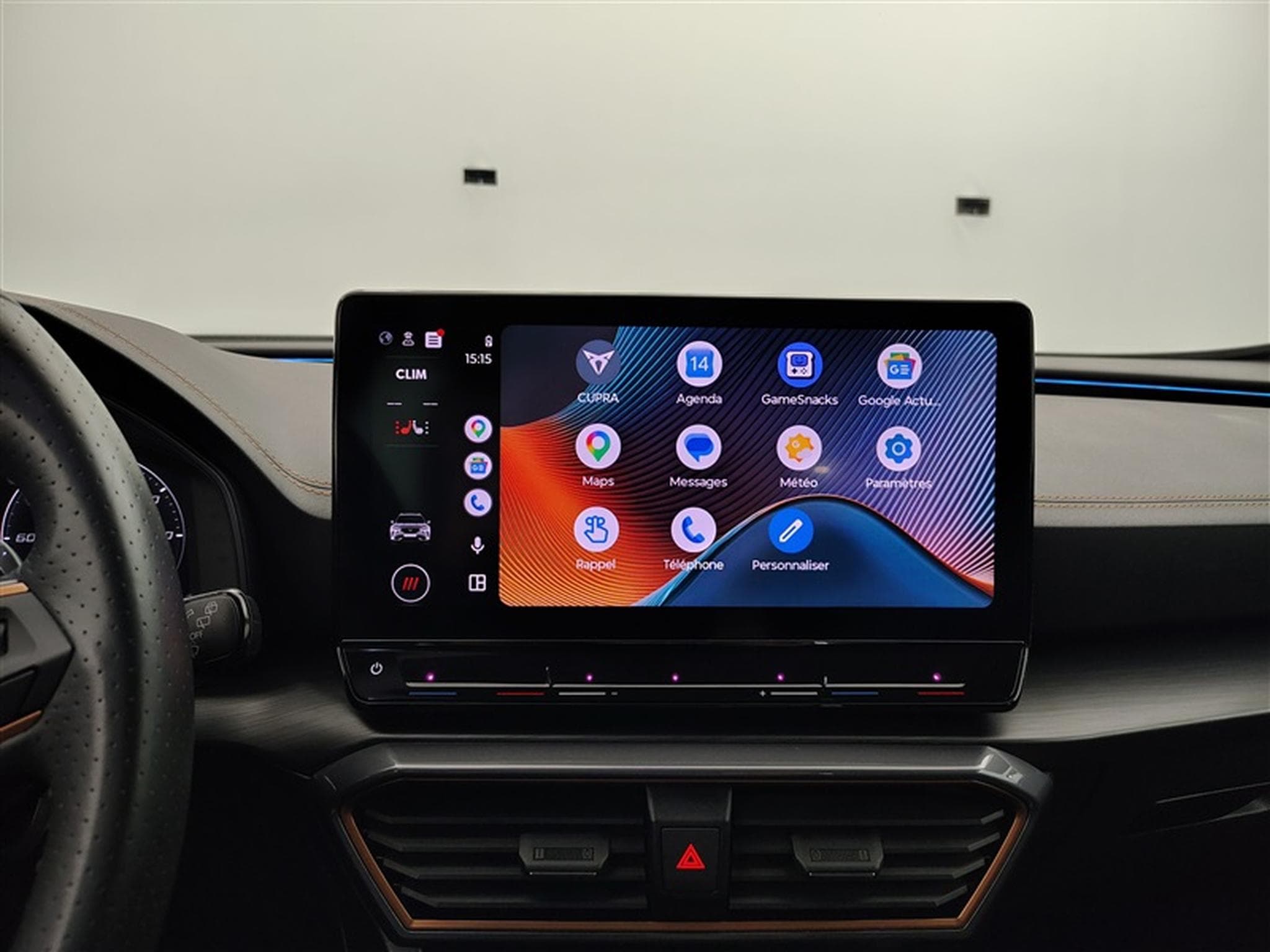 Cupra Formentor 1.4 e-Hybrid PHEV DSG NAVI / FULL LED / S-CUIR (2023) - Foto 20