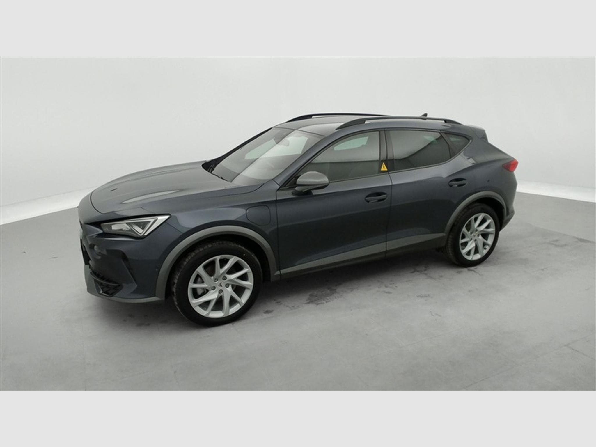 Cupra Formentor 1.4 e-Hybrid PHEV DSG NAVI / FULL LED / S-CUIR (2023) - Foto 21