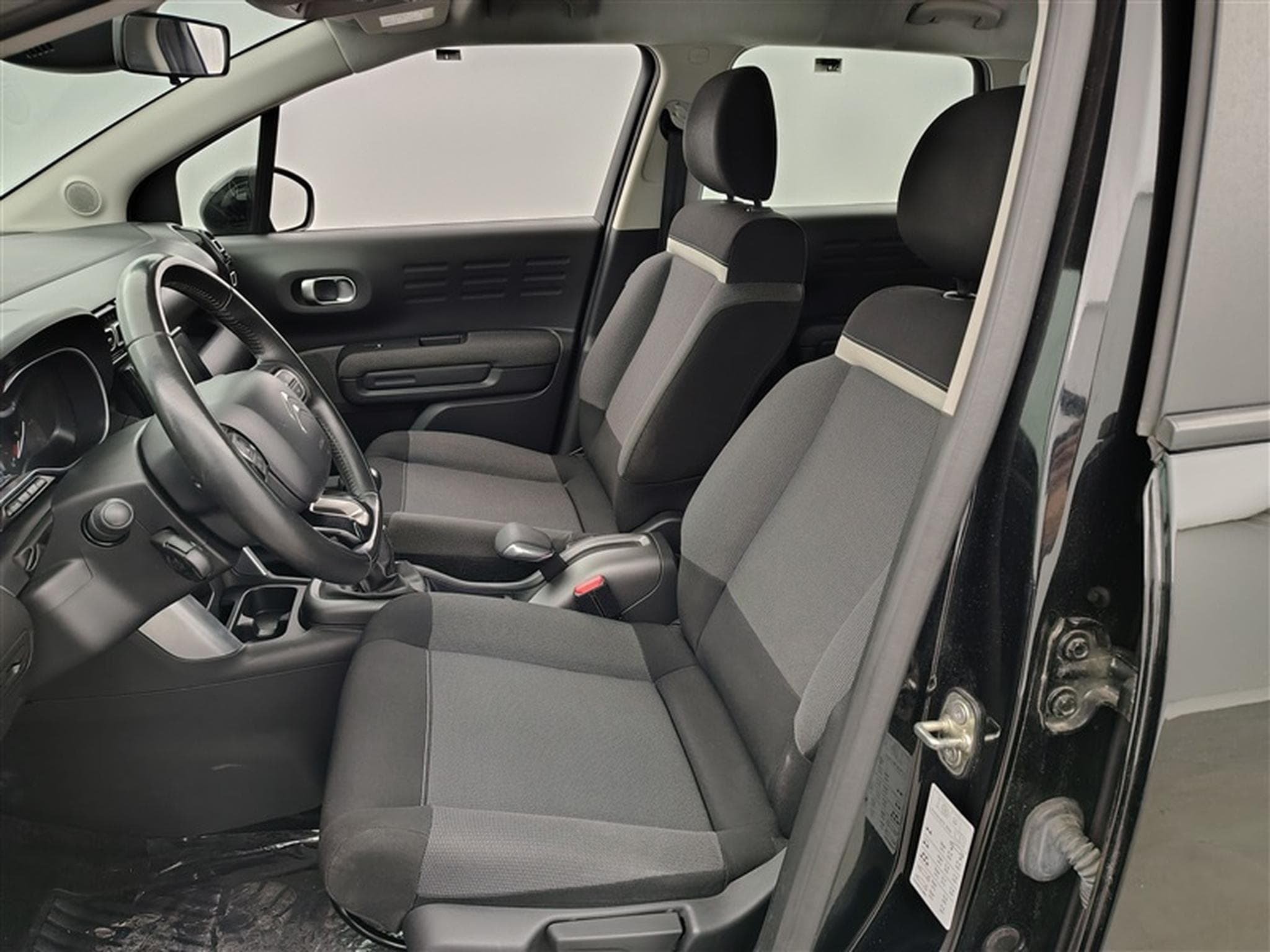 Citroen C3 Aircross 1.5 BlueHDi Shine S&S (2020) - Photo 7