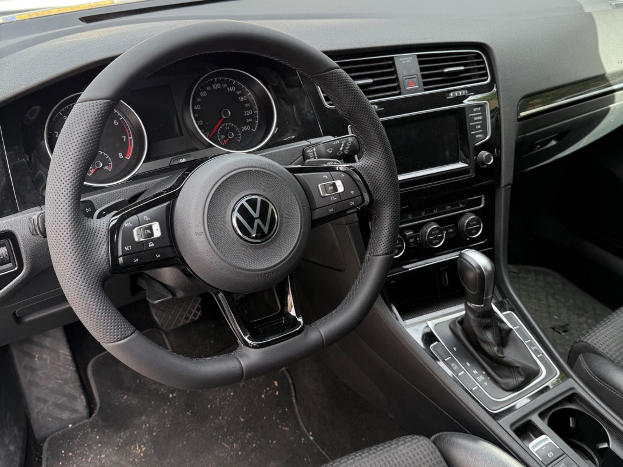 VW Golf VII Bluemotion (2014) - Photo 2