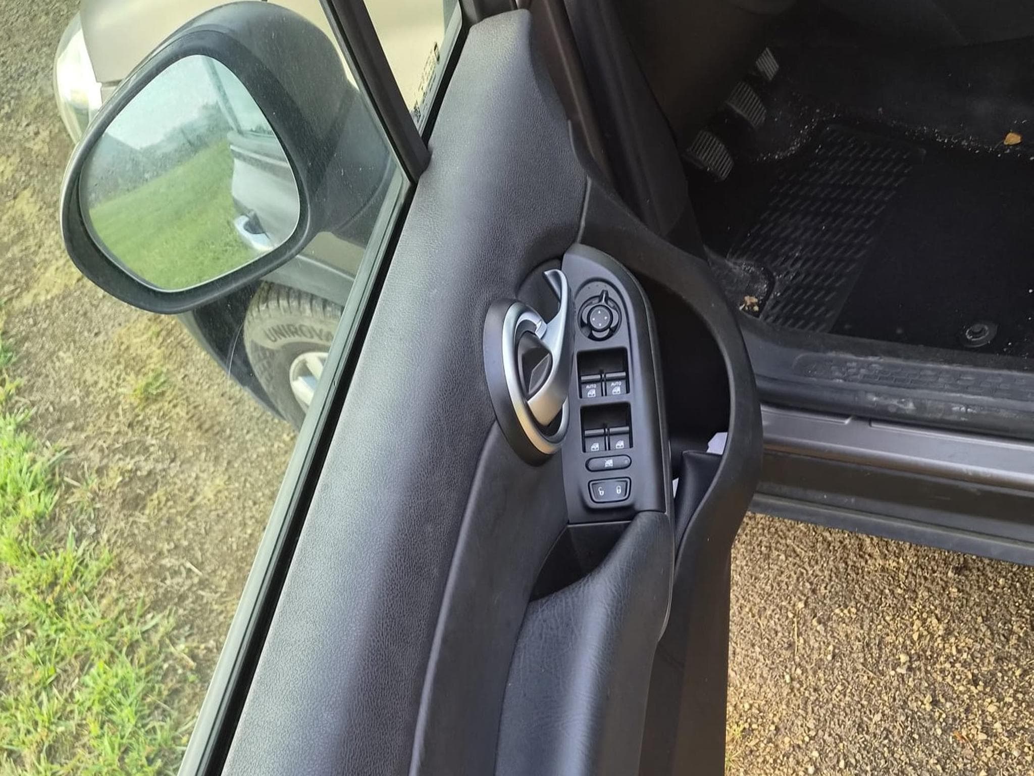 Fiat 500X (2016) - Photo 5