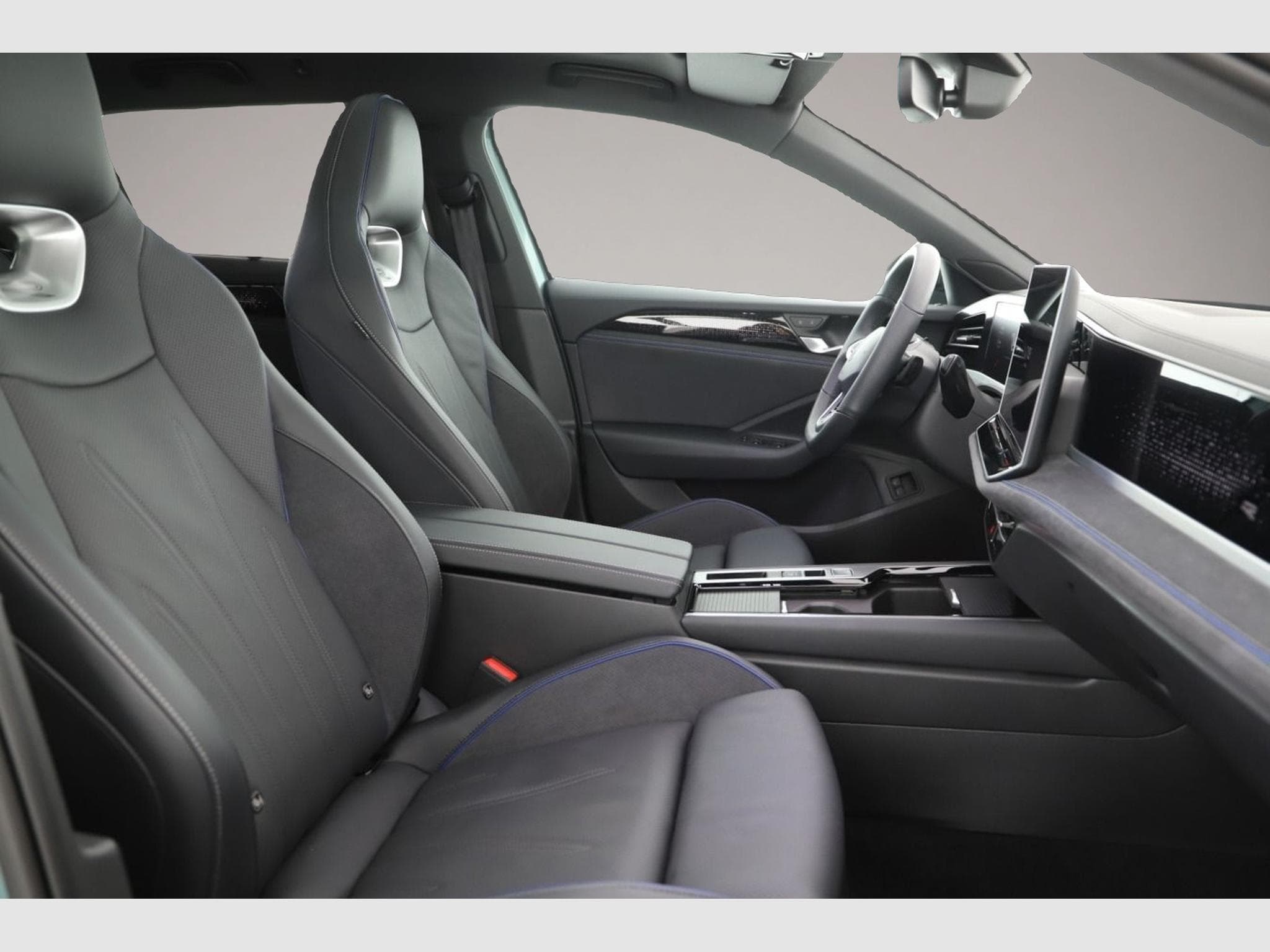 VW Passat (2025) - Foto 7