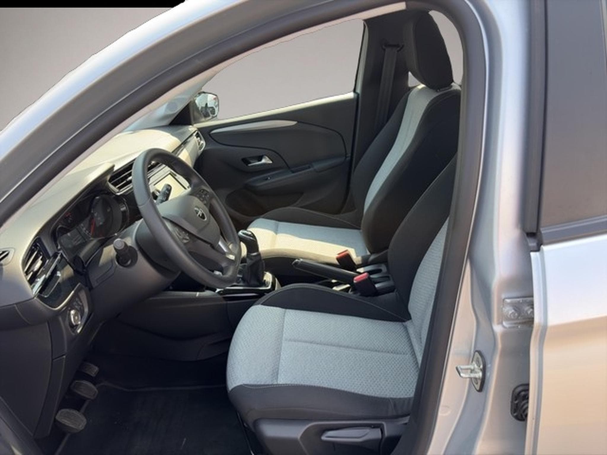 Opel Corsa (2024) - Foto 7