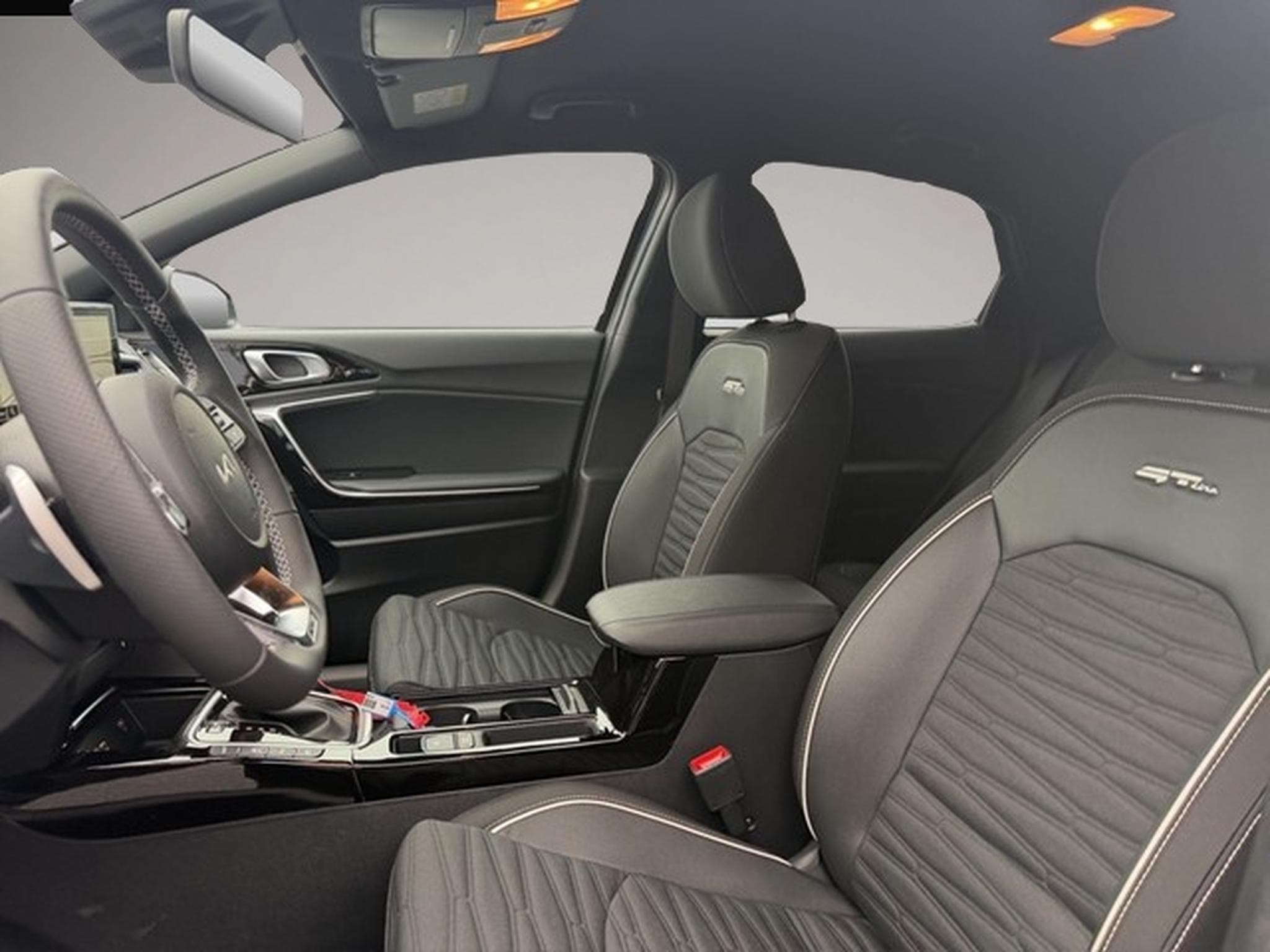 Kia XCeed (2026) - Photo 7