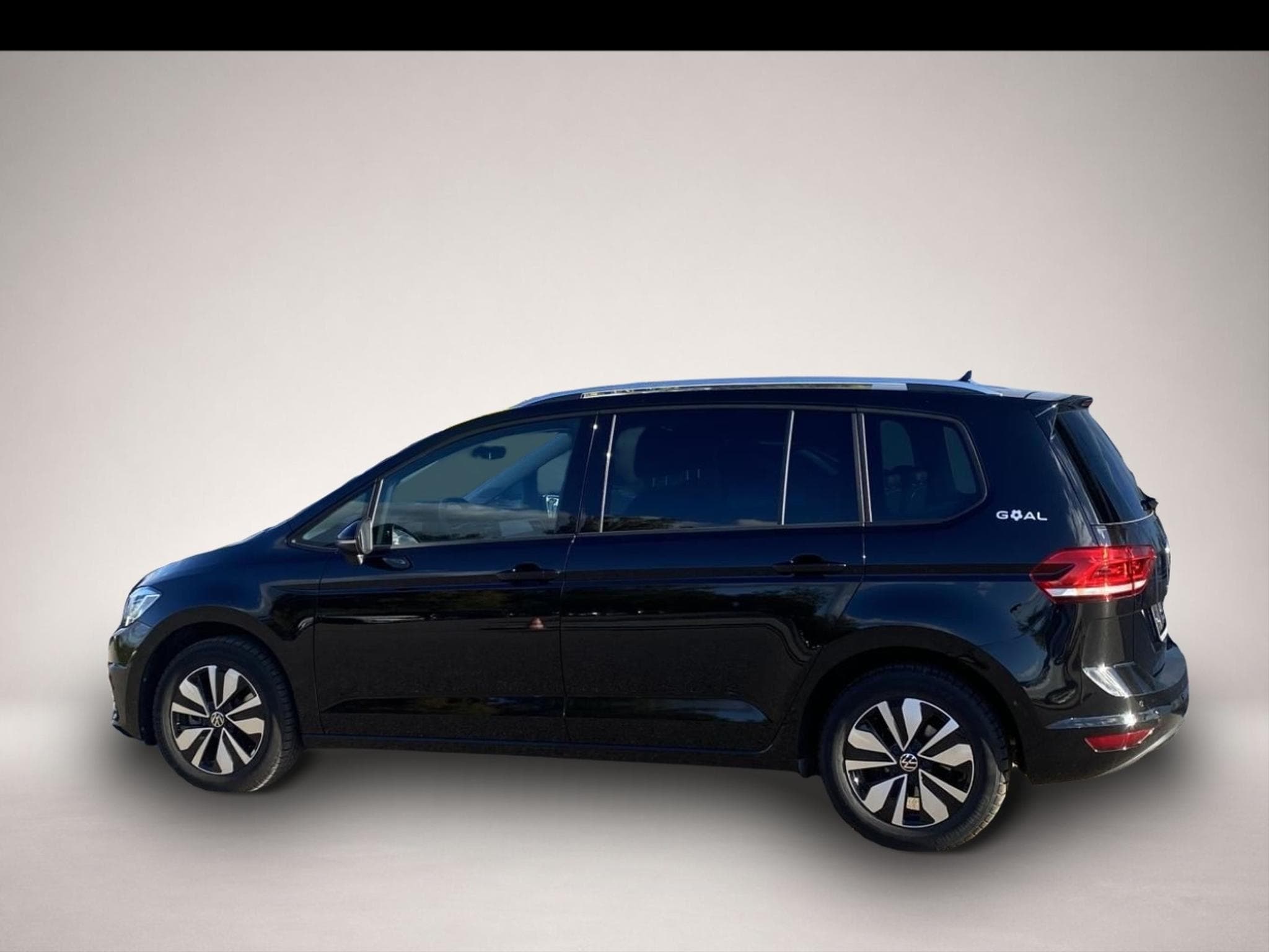 VW Touran (2025) - Foto 3
