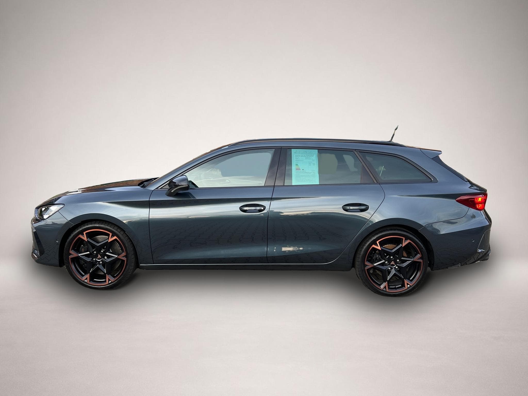 Cupra Leon (2026) - Photo 2