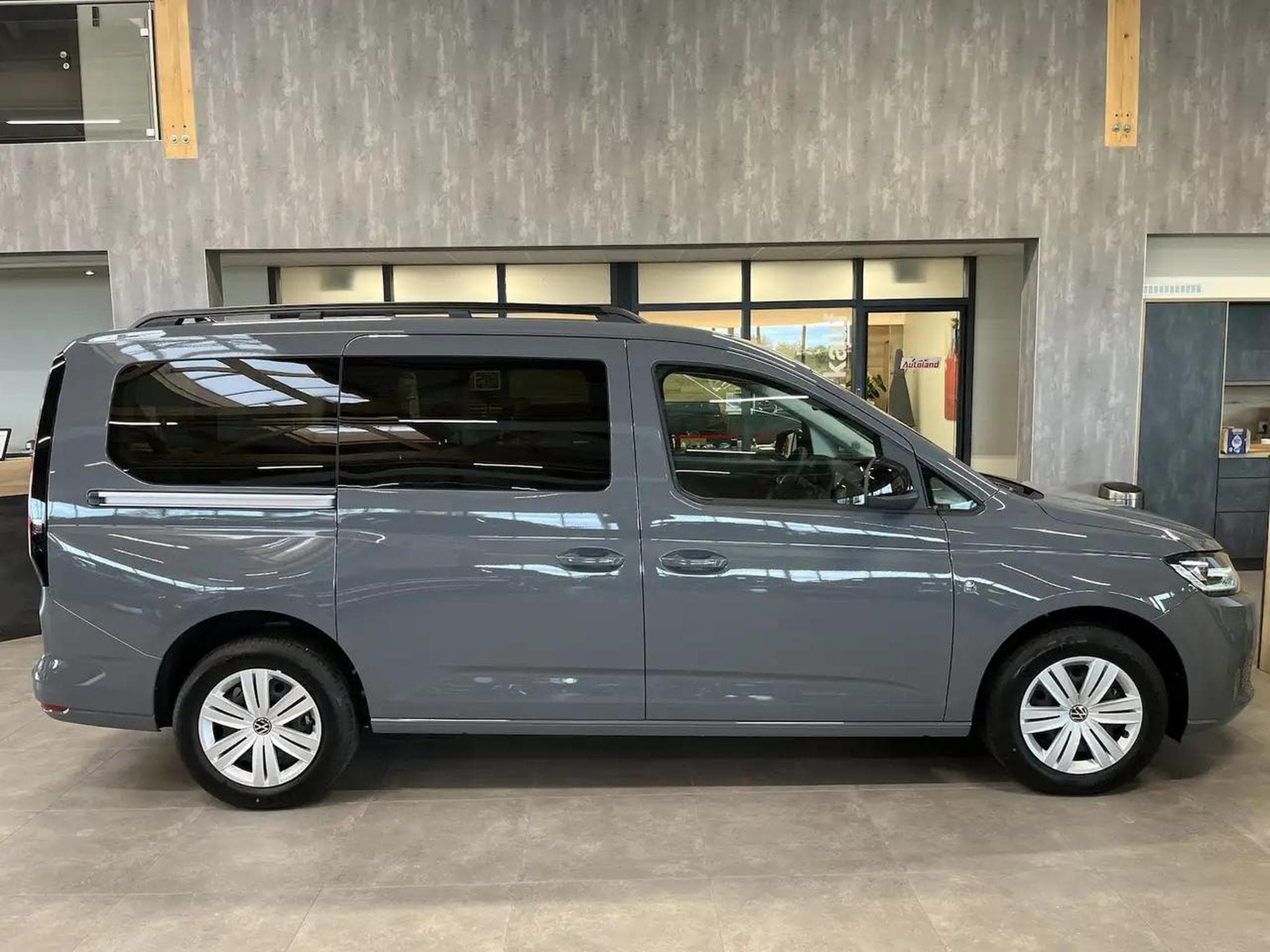 VW Caddy (2026) - Photo 2