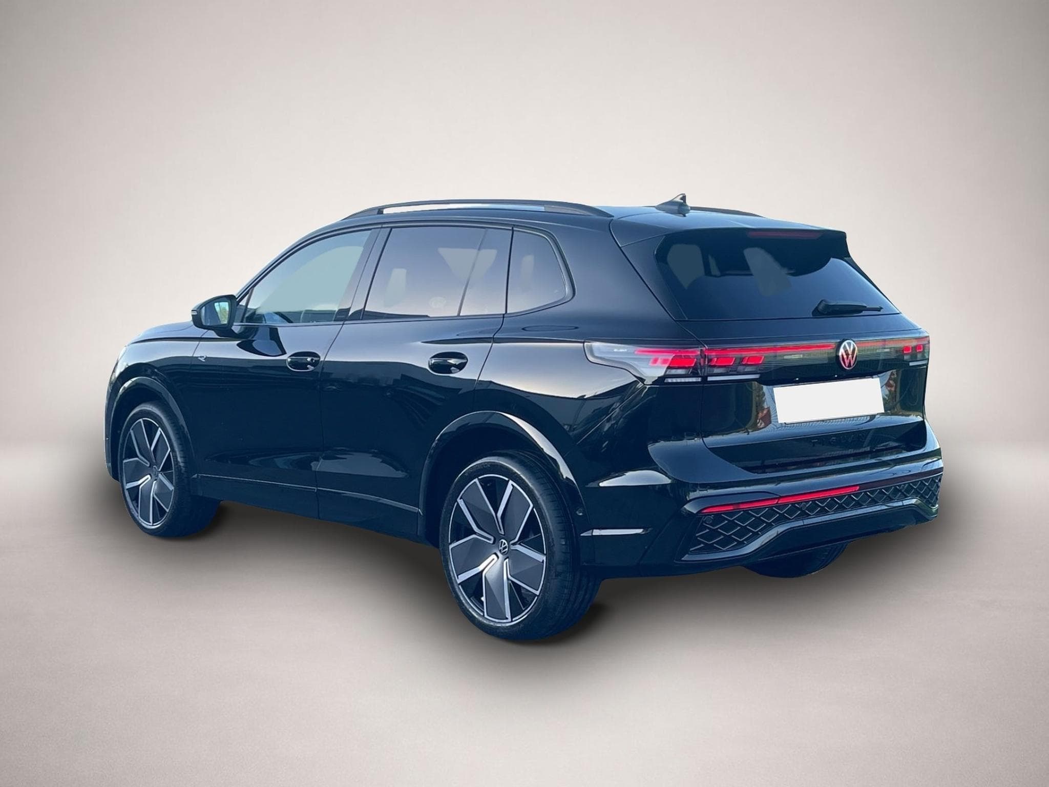 VW Tiguan (2025) - Photo 4