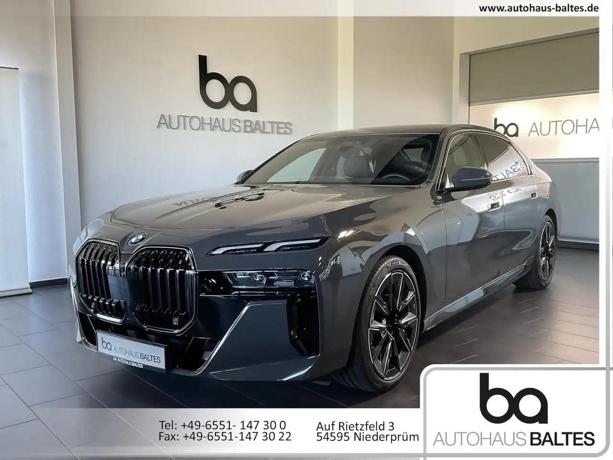 BMW 740 (2026) - Photo 1