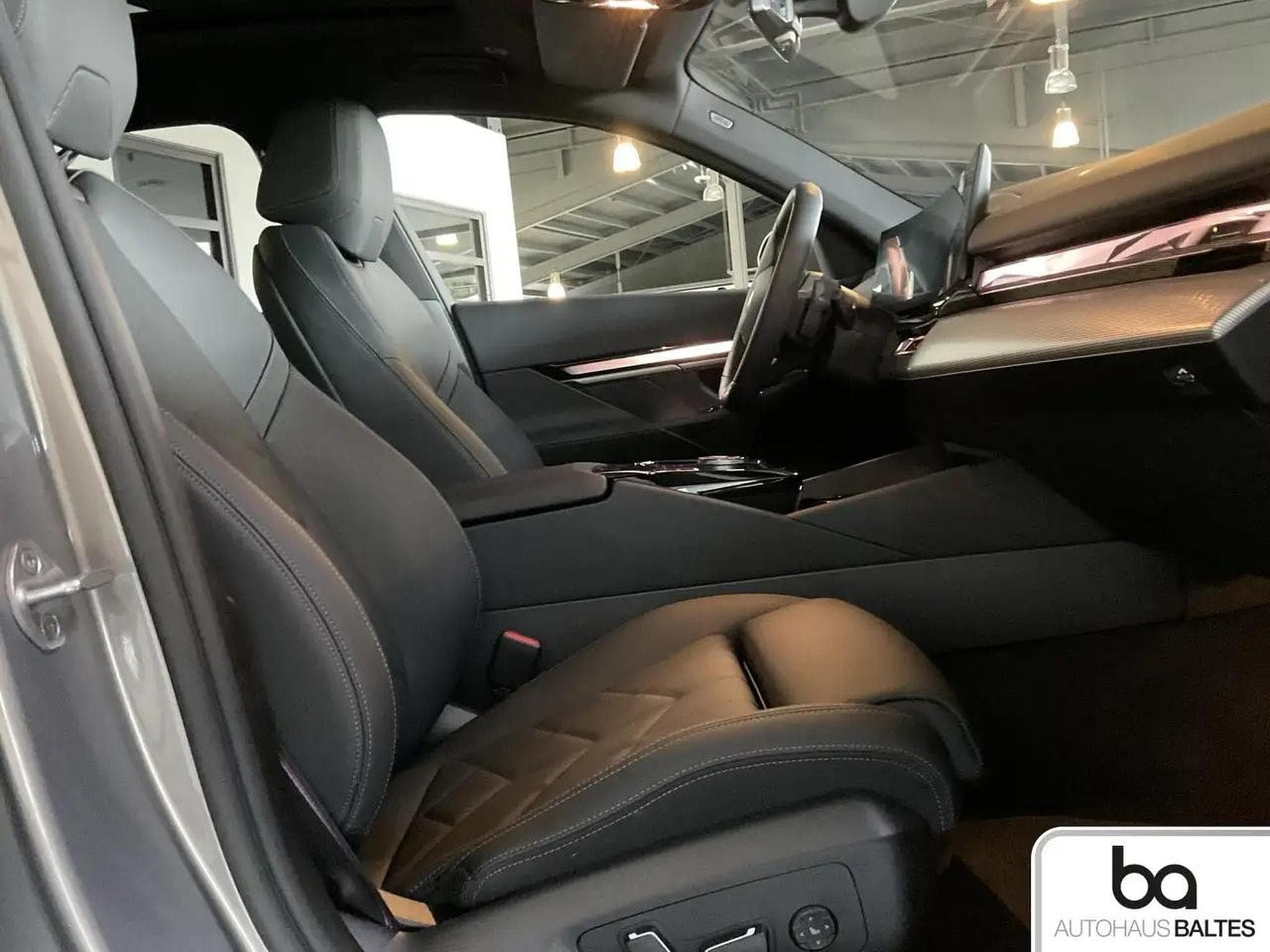 BMW 540 (2026) - Photo 7